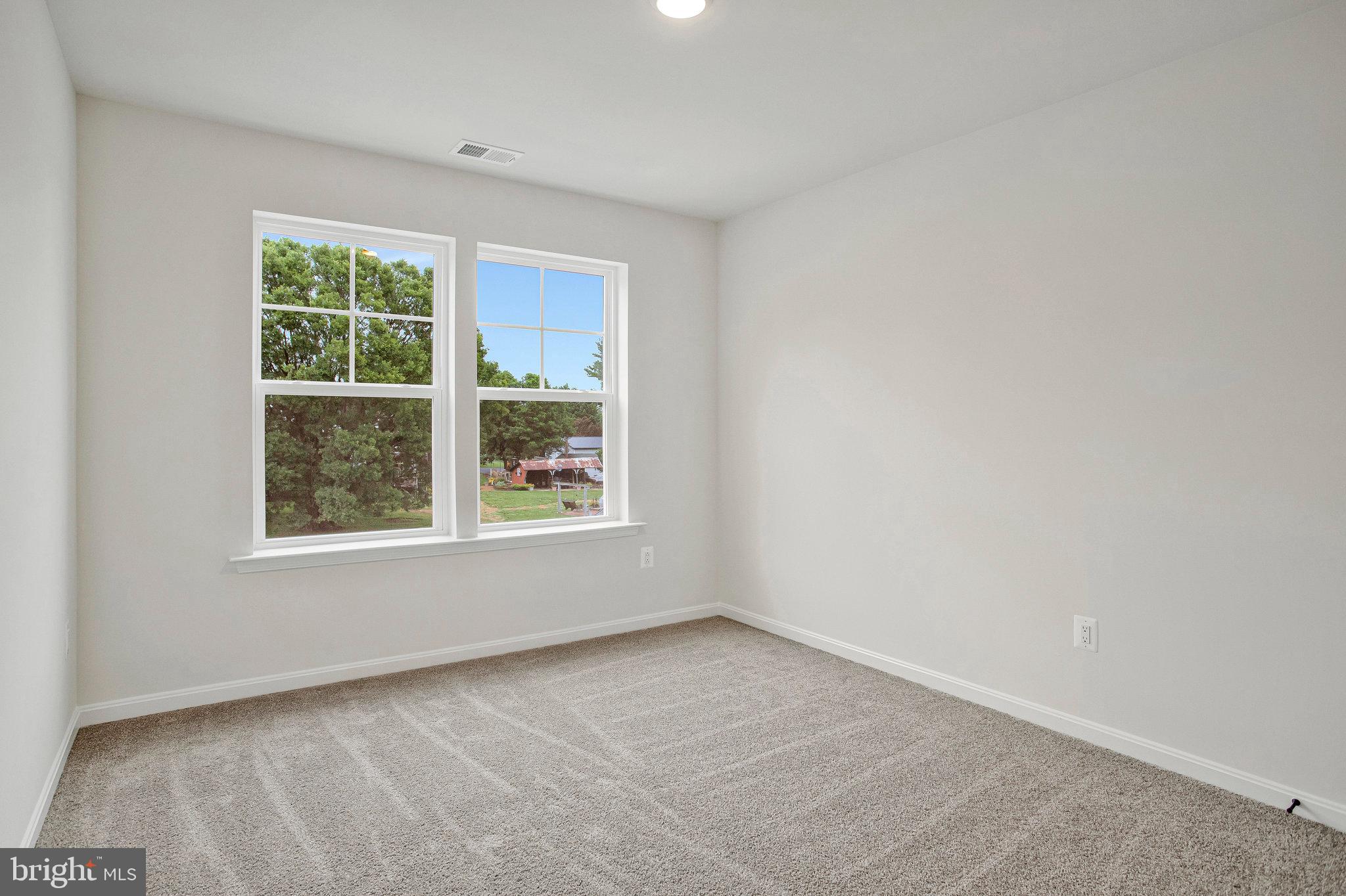 ROBERTS CROSSING - Residential