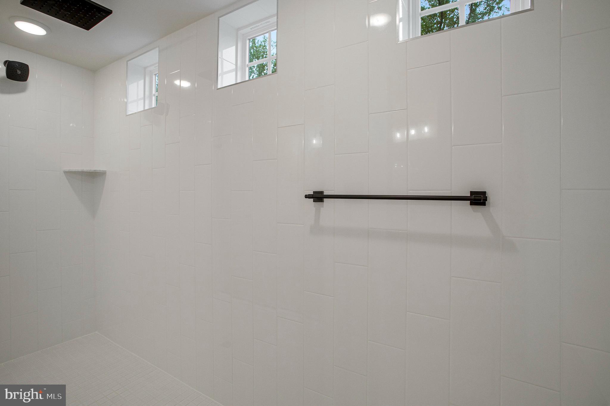 ROBERTS CROSSING - Residential