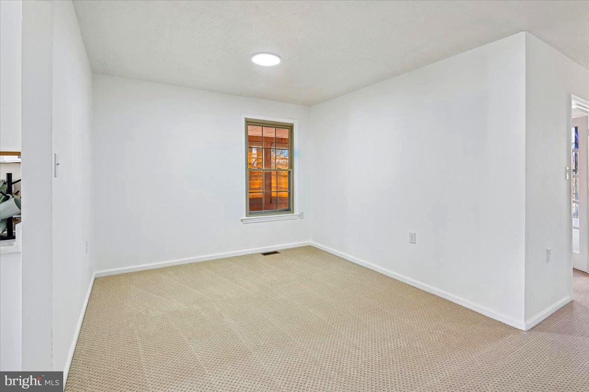 HERITAGE HARBOUR - Residential