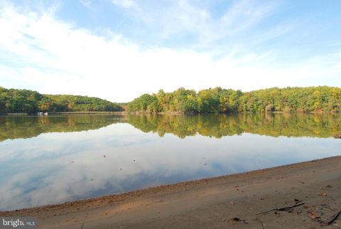 Tiny photo for 860 Woodmont Road, ANNAPOLIS, MD 21401 (MLS # MDAA2133750)