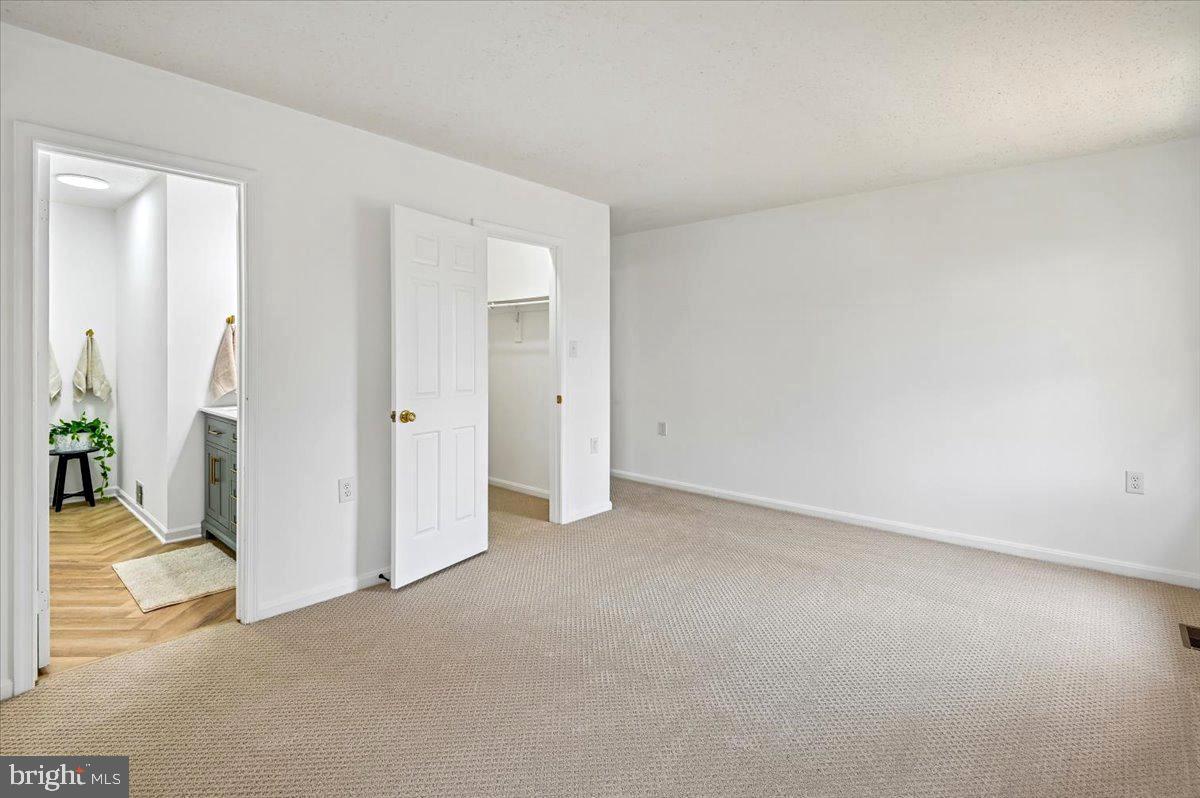 HERITAGE HARBOUR - Residential