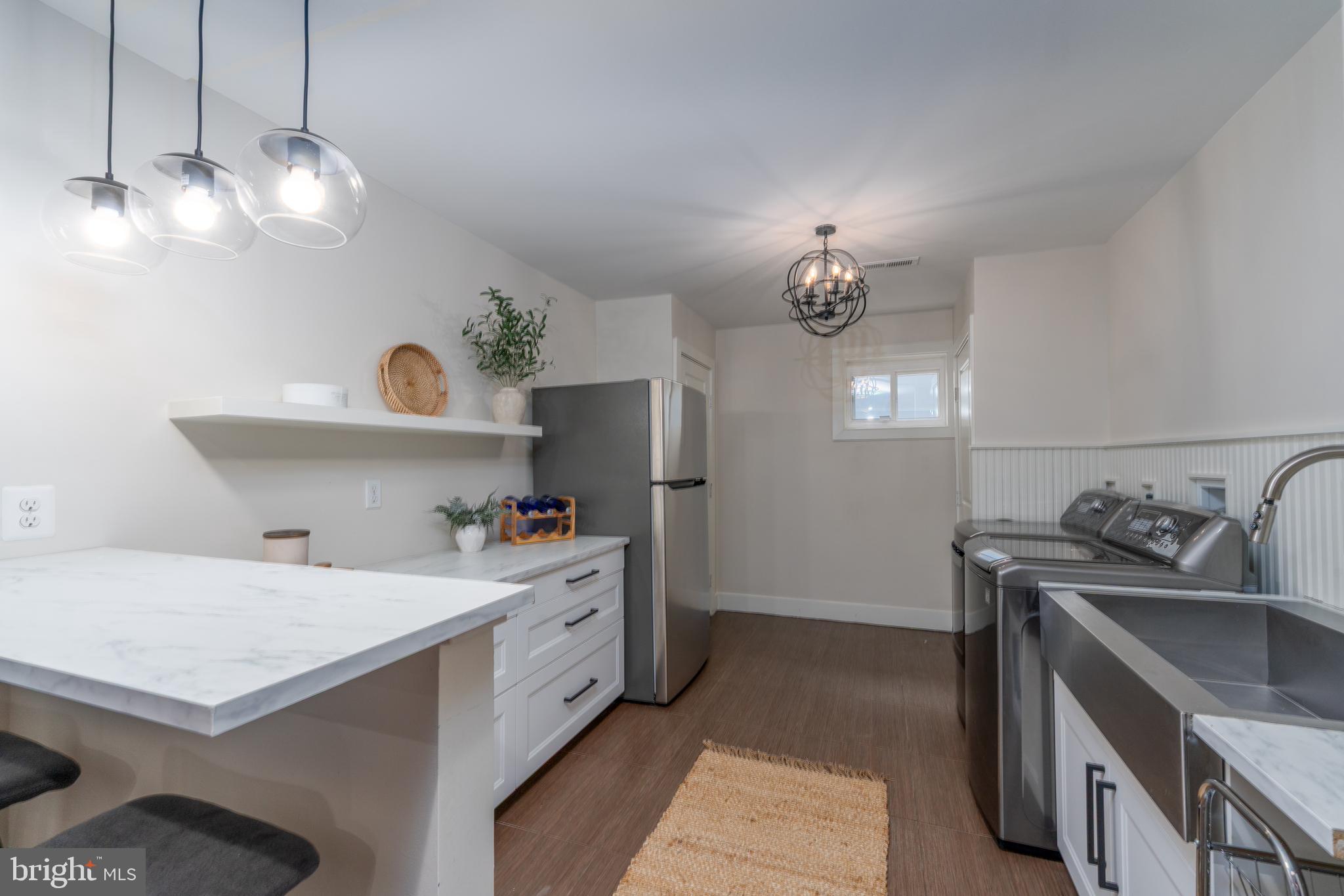 PIKESVILLE - Residential