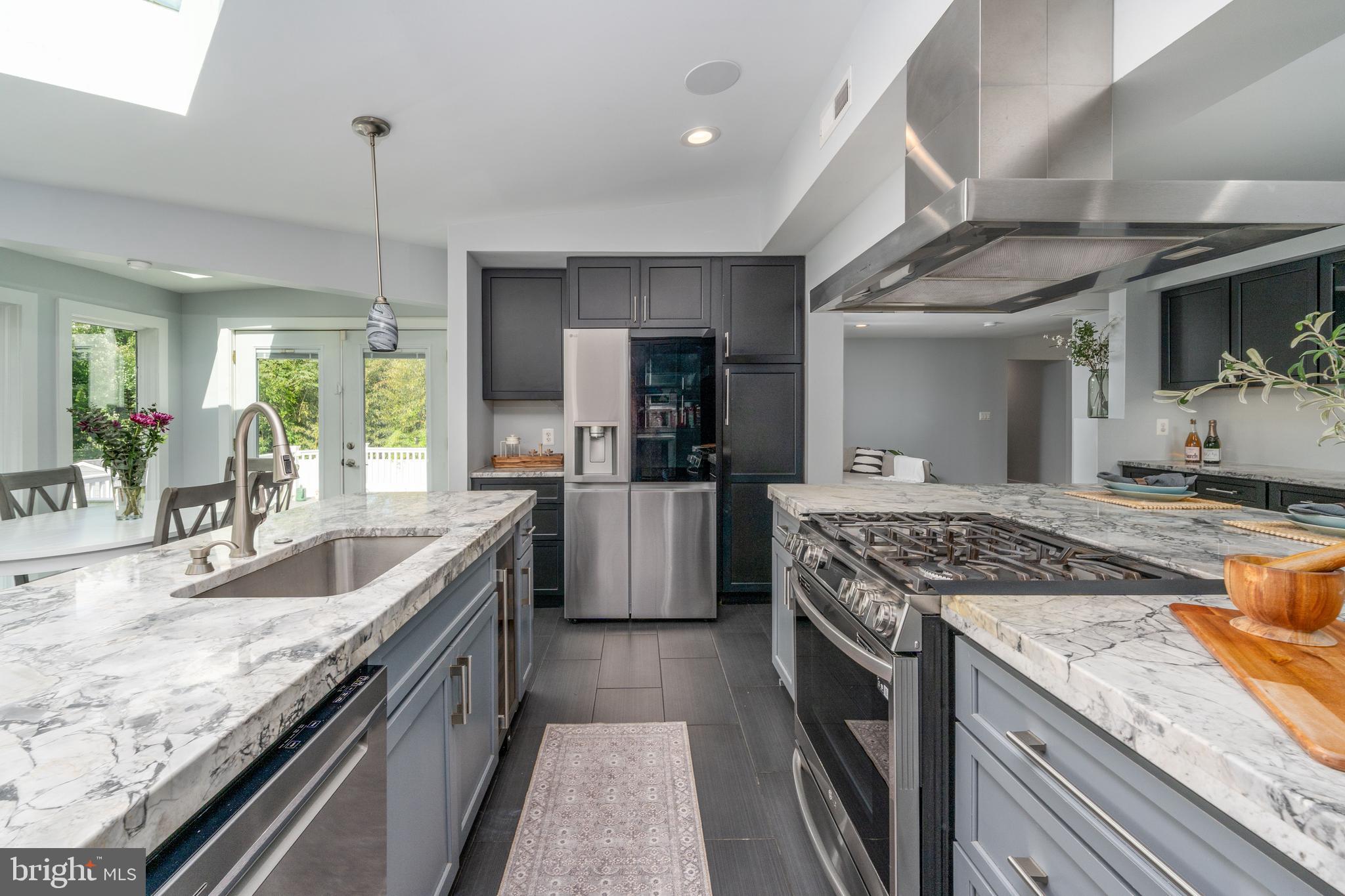 PIKESVILLE - Residential