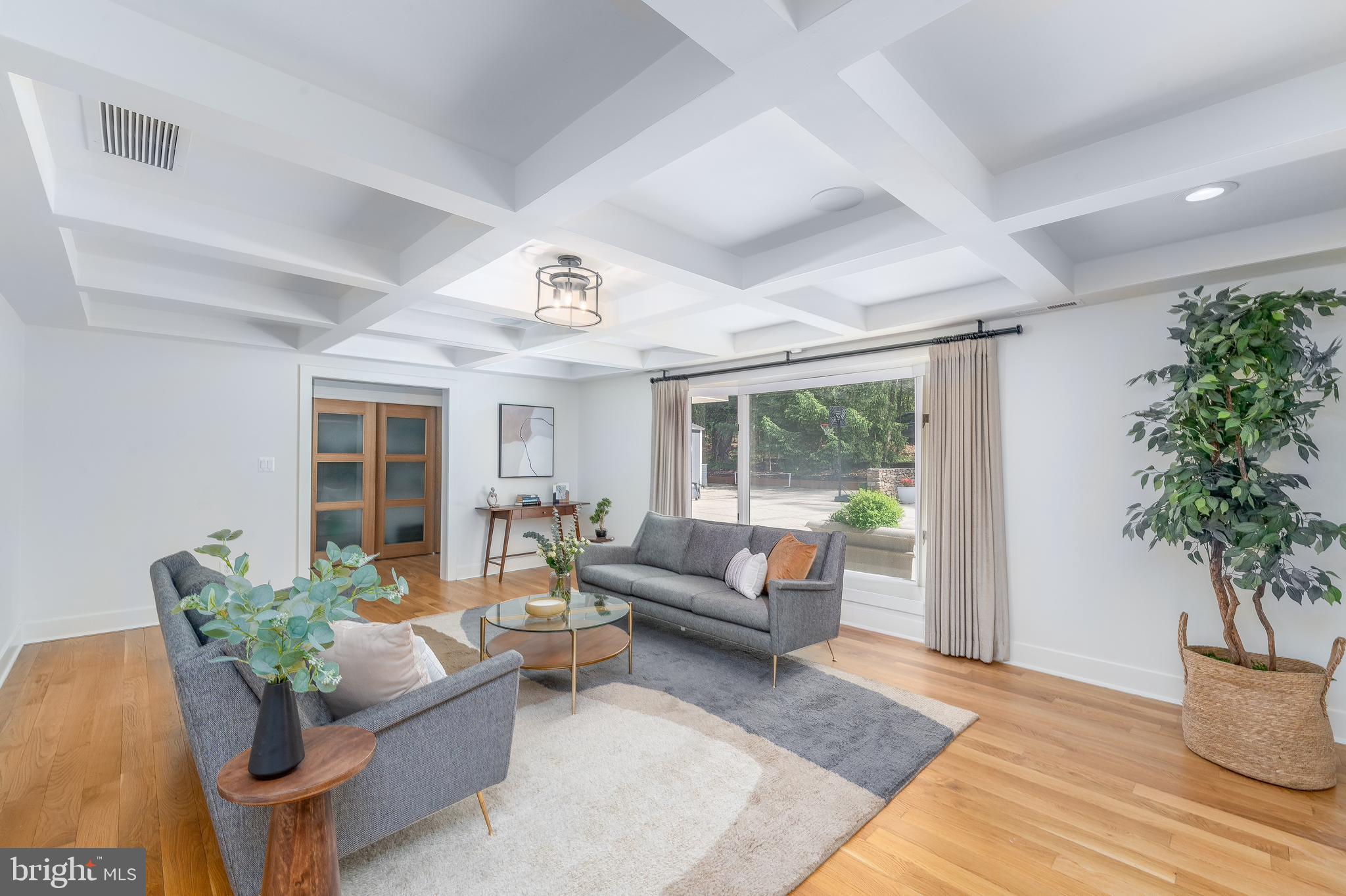 2728 OLD COURT