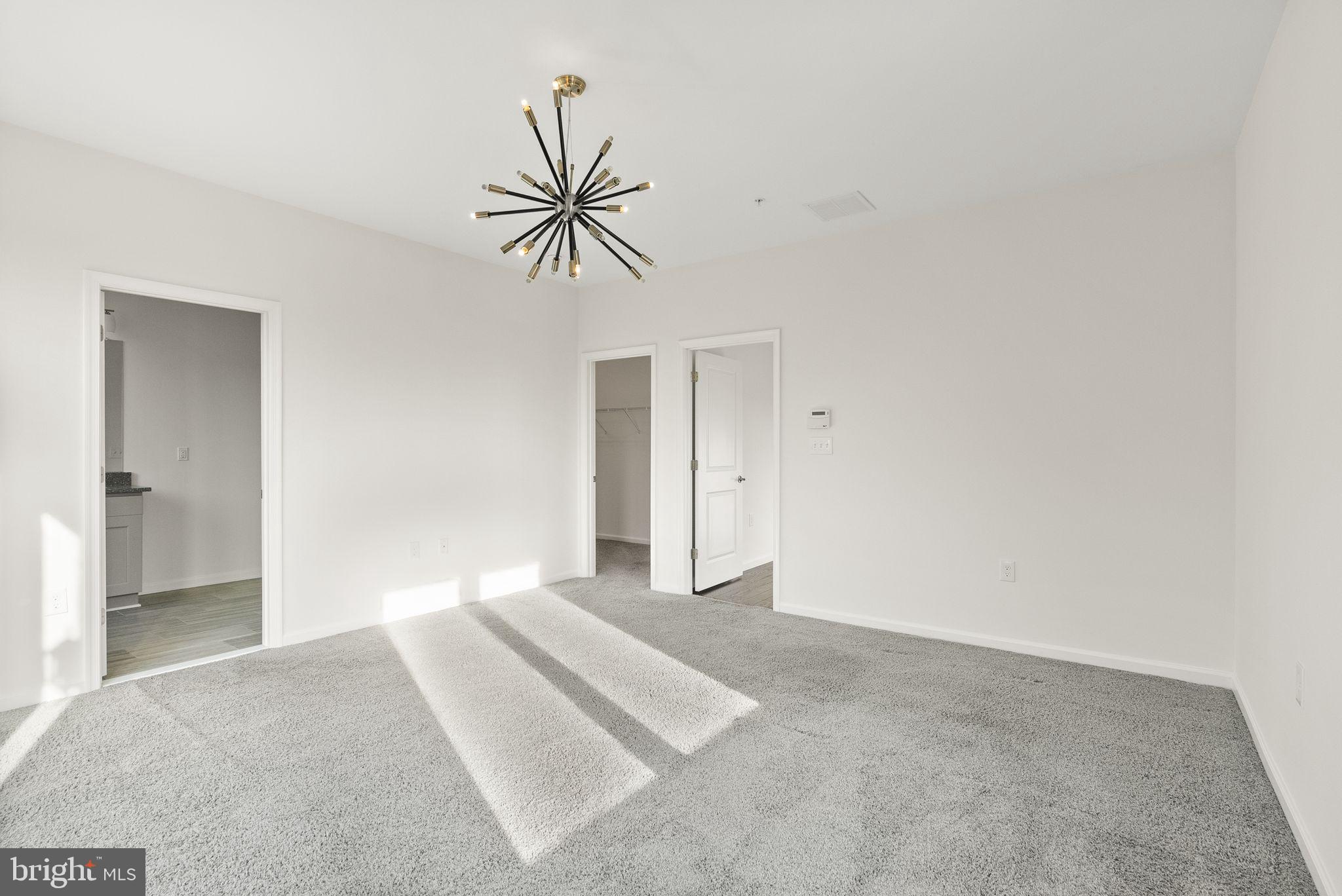 CAMBRIA SQUARE - Residential Lease