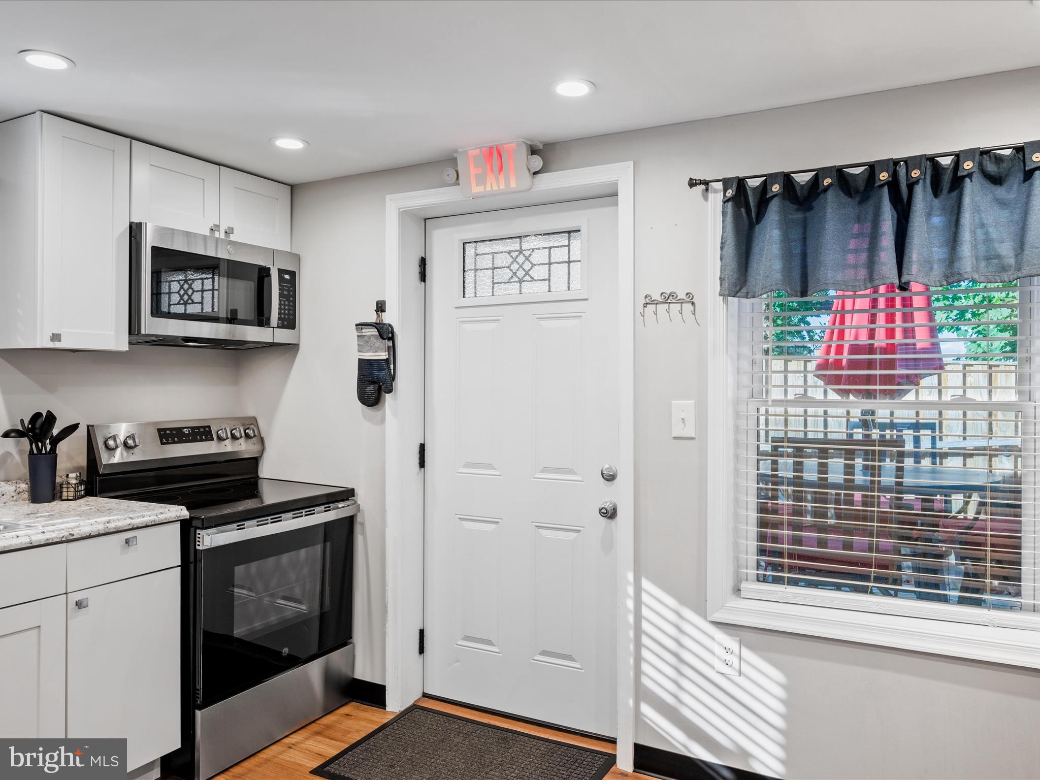 COLLEGE HEIGHTS - Residential