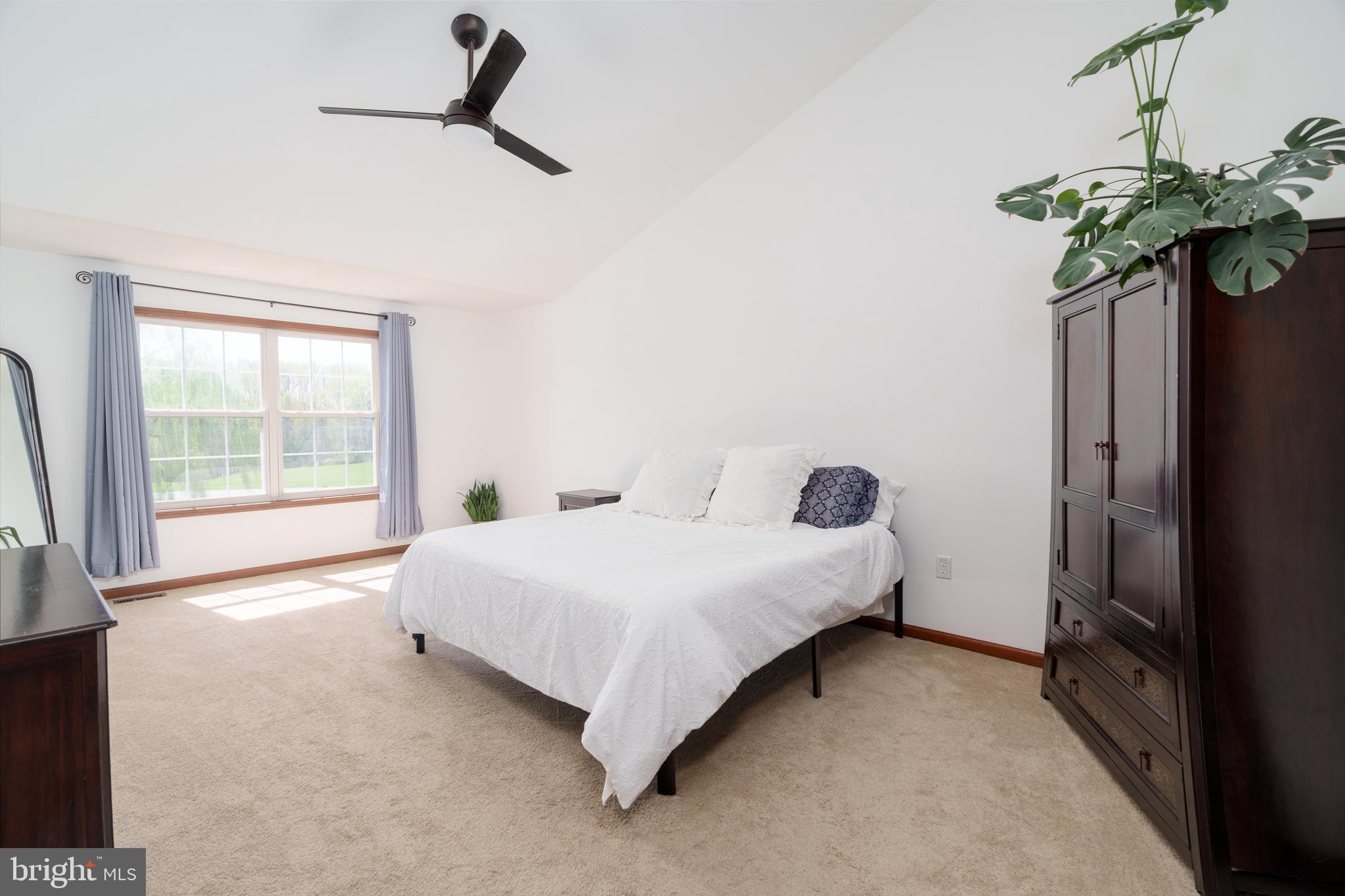 SCOTCHMANS GLEN - Residential