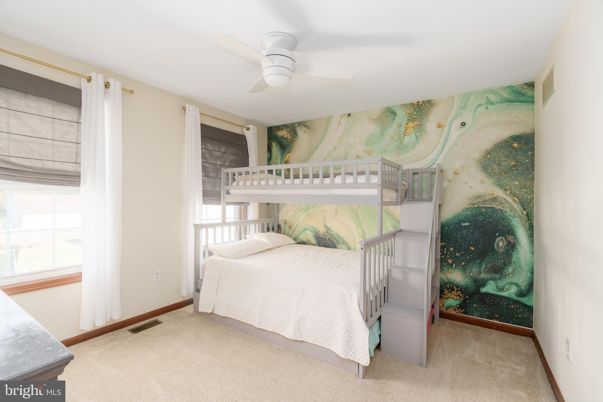 SCOTCHMANS GLEN - Residential