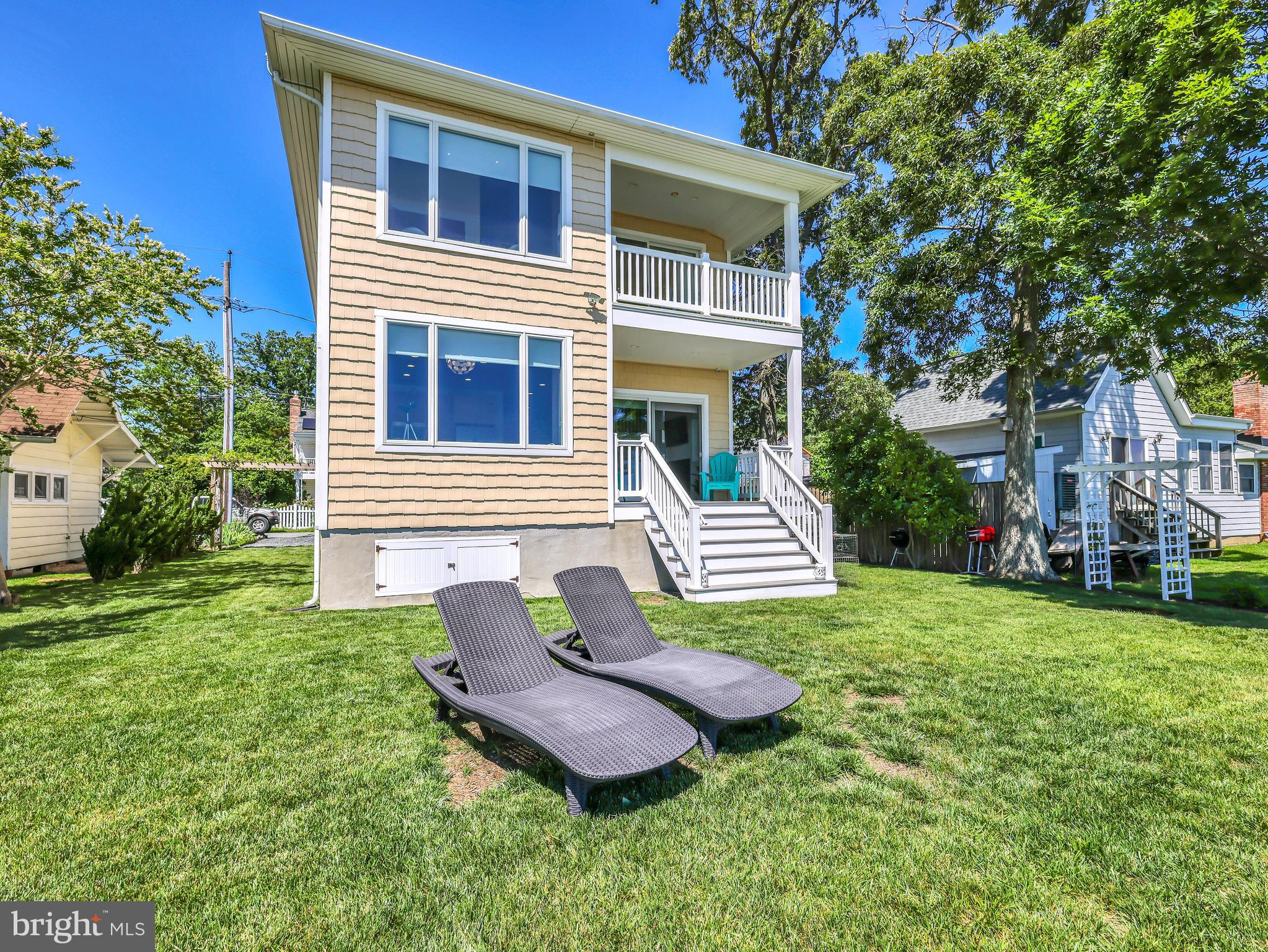4721 OAK ROAD
