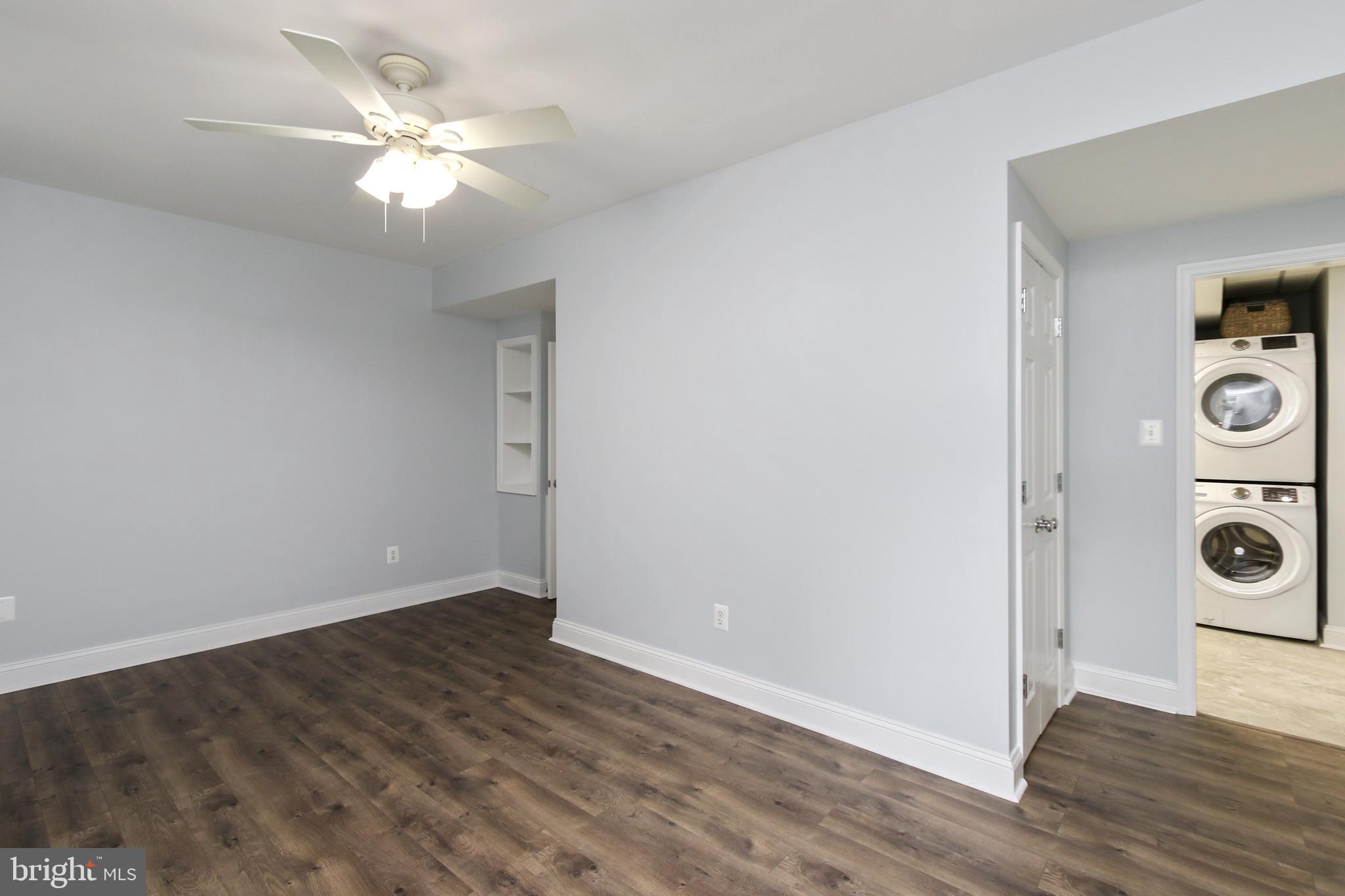 DAMASCUS OUTSIDE - Residential