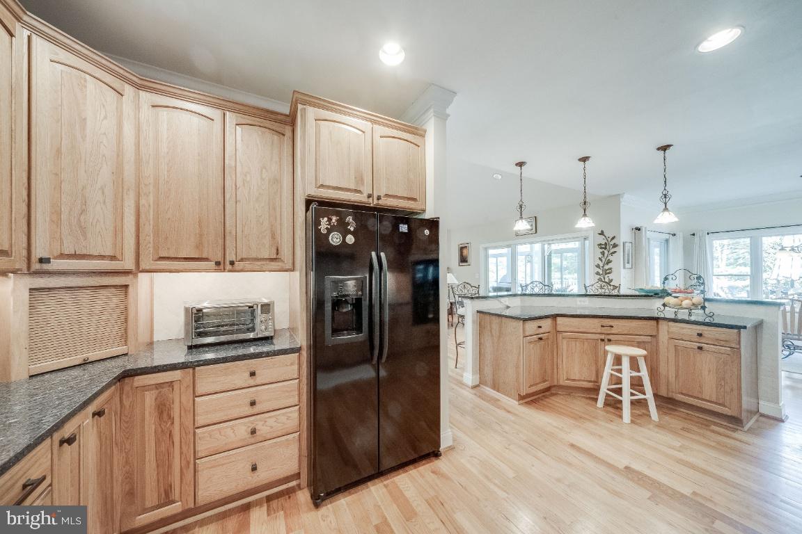 DAMASCUS OUTSIDE - Residential