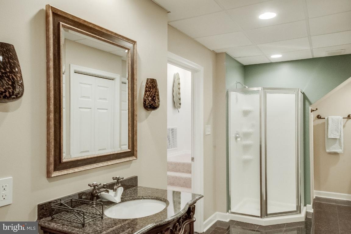 DAMASCUS OUTSIDE - Residential