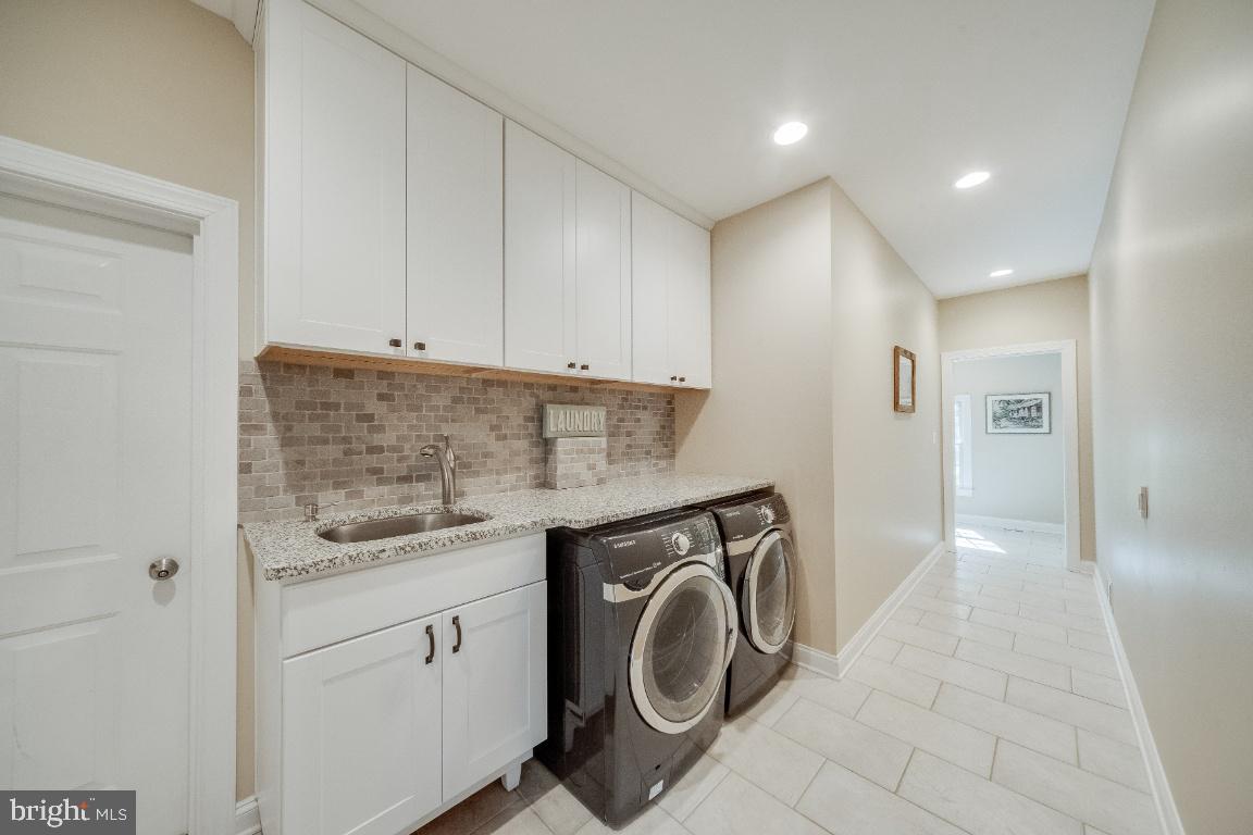 DAMASCUS OUTSIDE - Residential