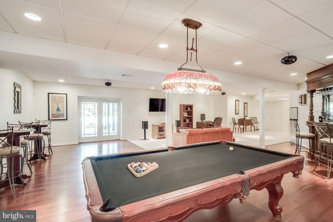 DAMASCUS OUTSIDE - Residential