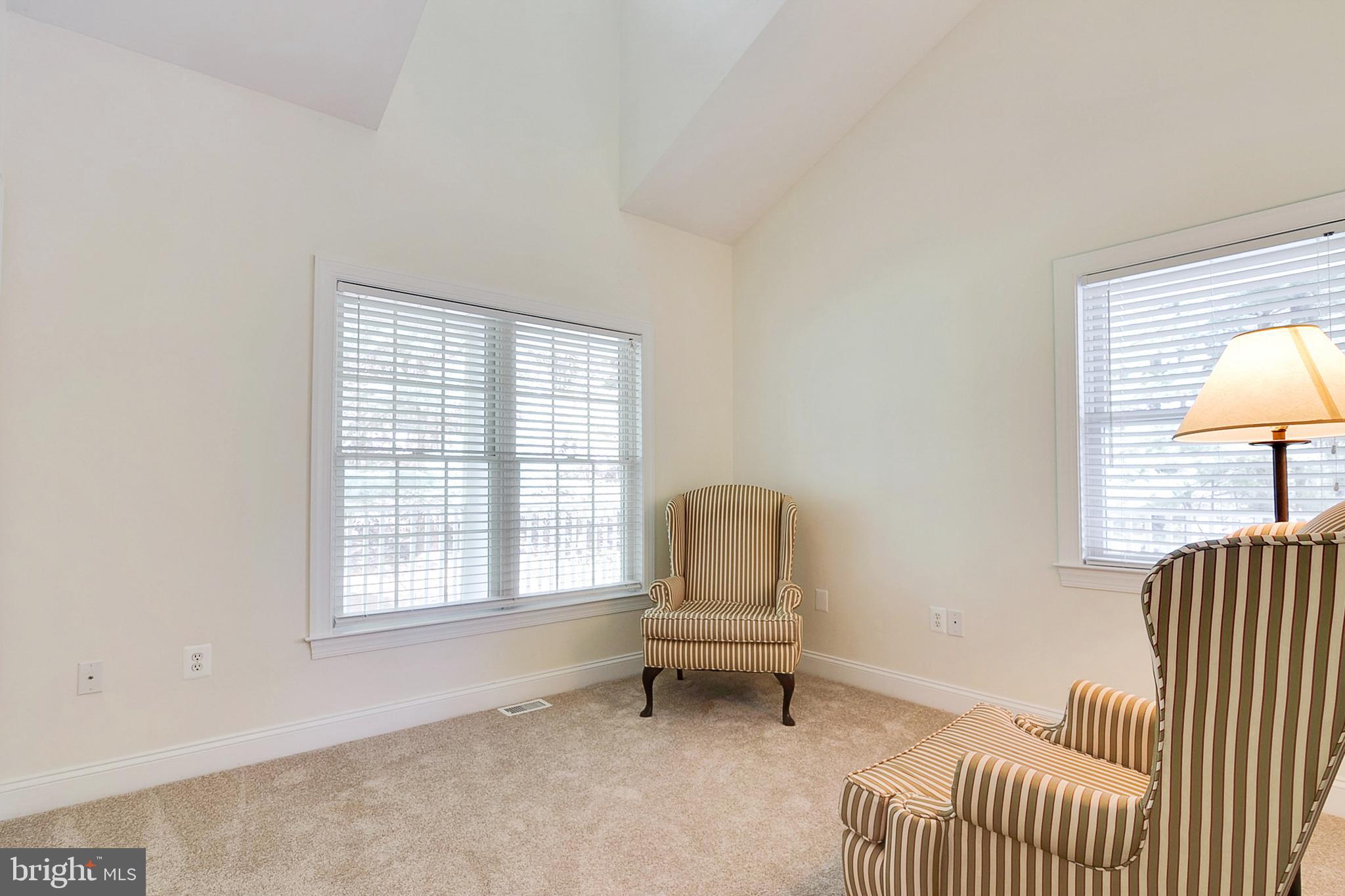 DAMASCUS OUTSIDE - Residential