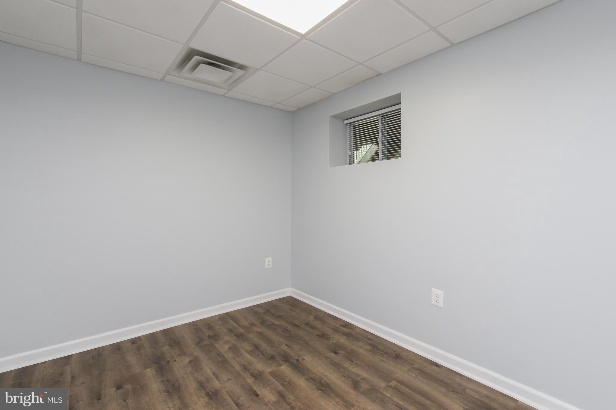 DAMASCUS OUTSIDE - Residential