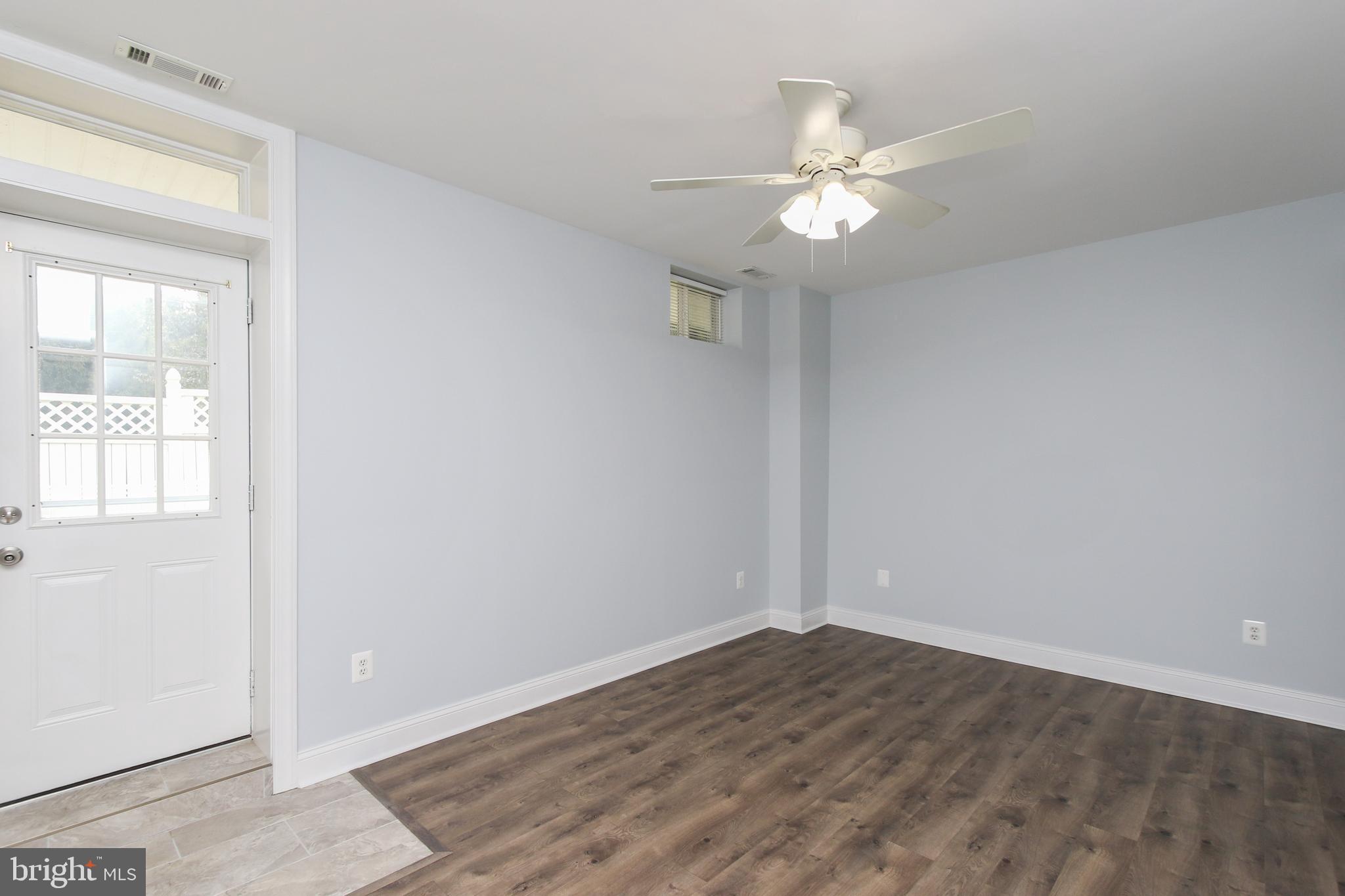 DAMASCUS OUTSIDE - Residential