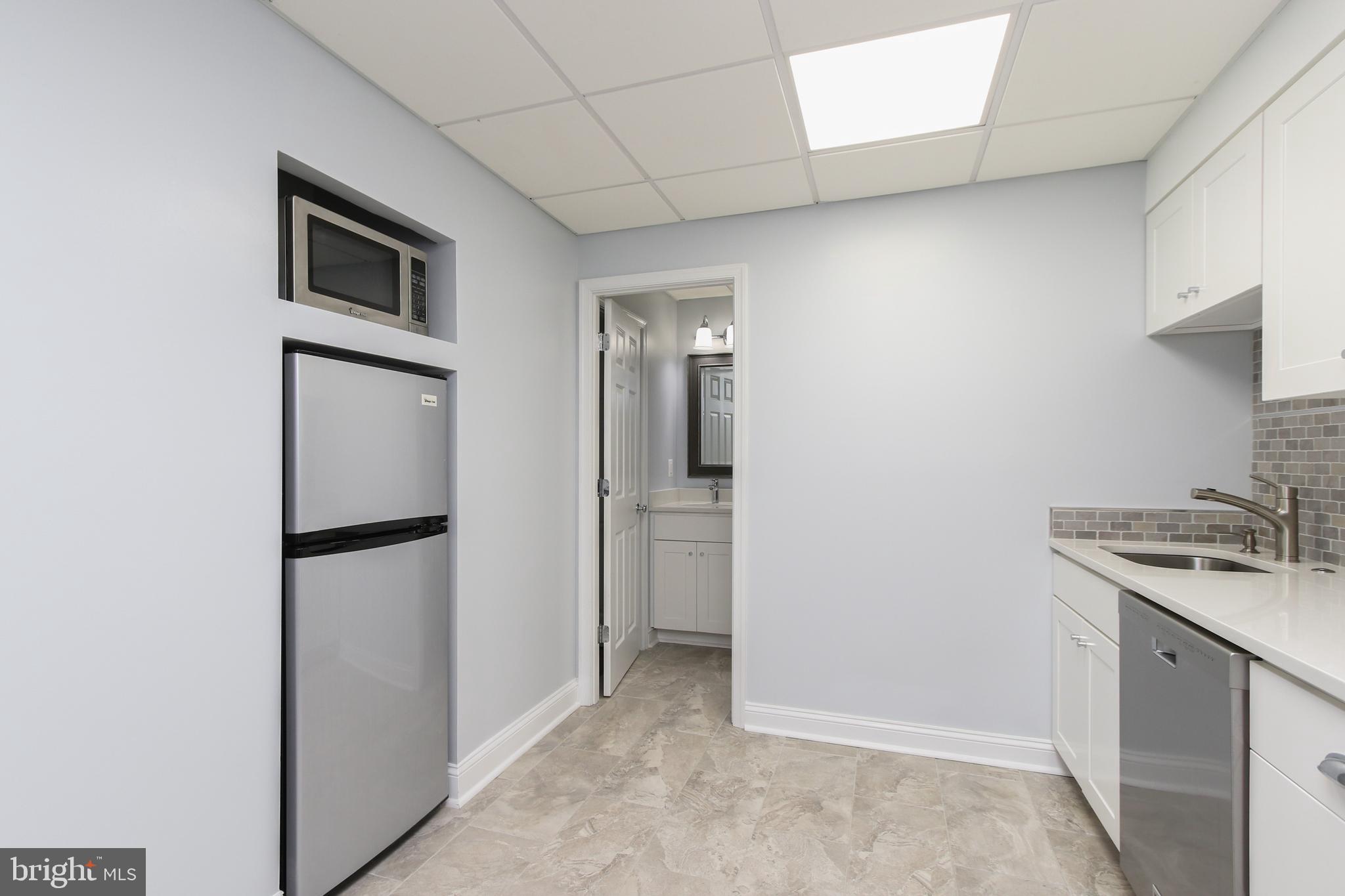 DAMASCUS OUTSIDE - Residential