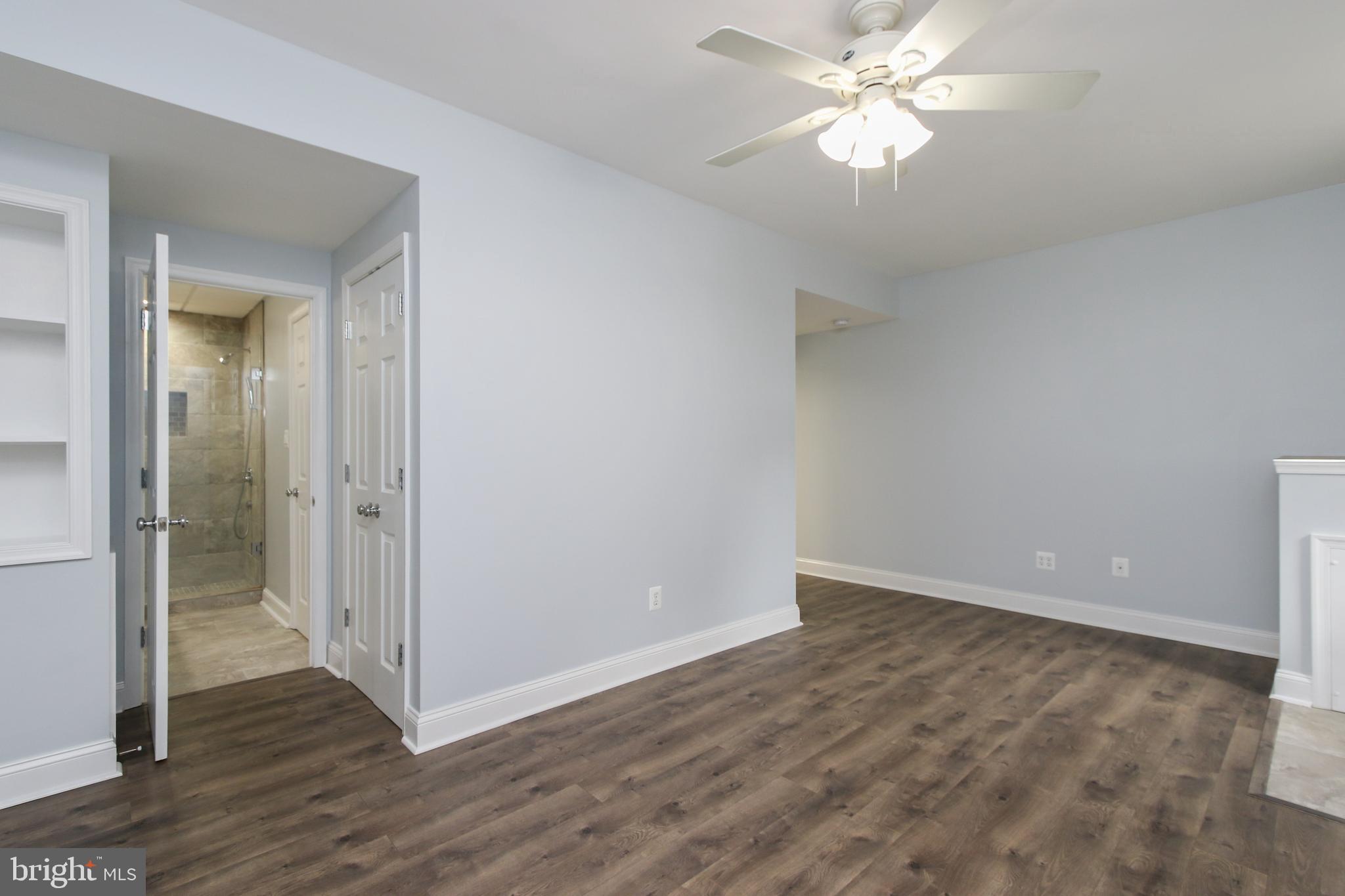 DAMASCUS OUTSIDE - Residential