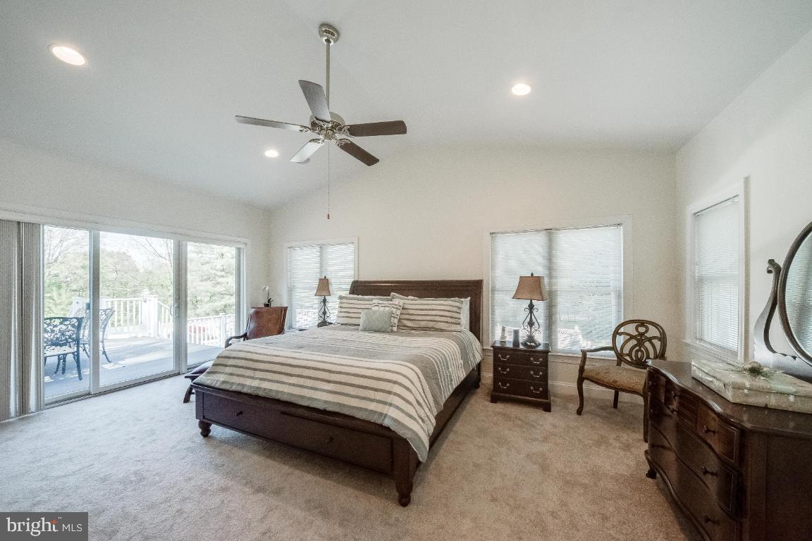 DAMASCUS OUTSIDE - Residential