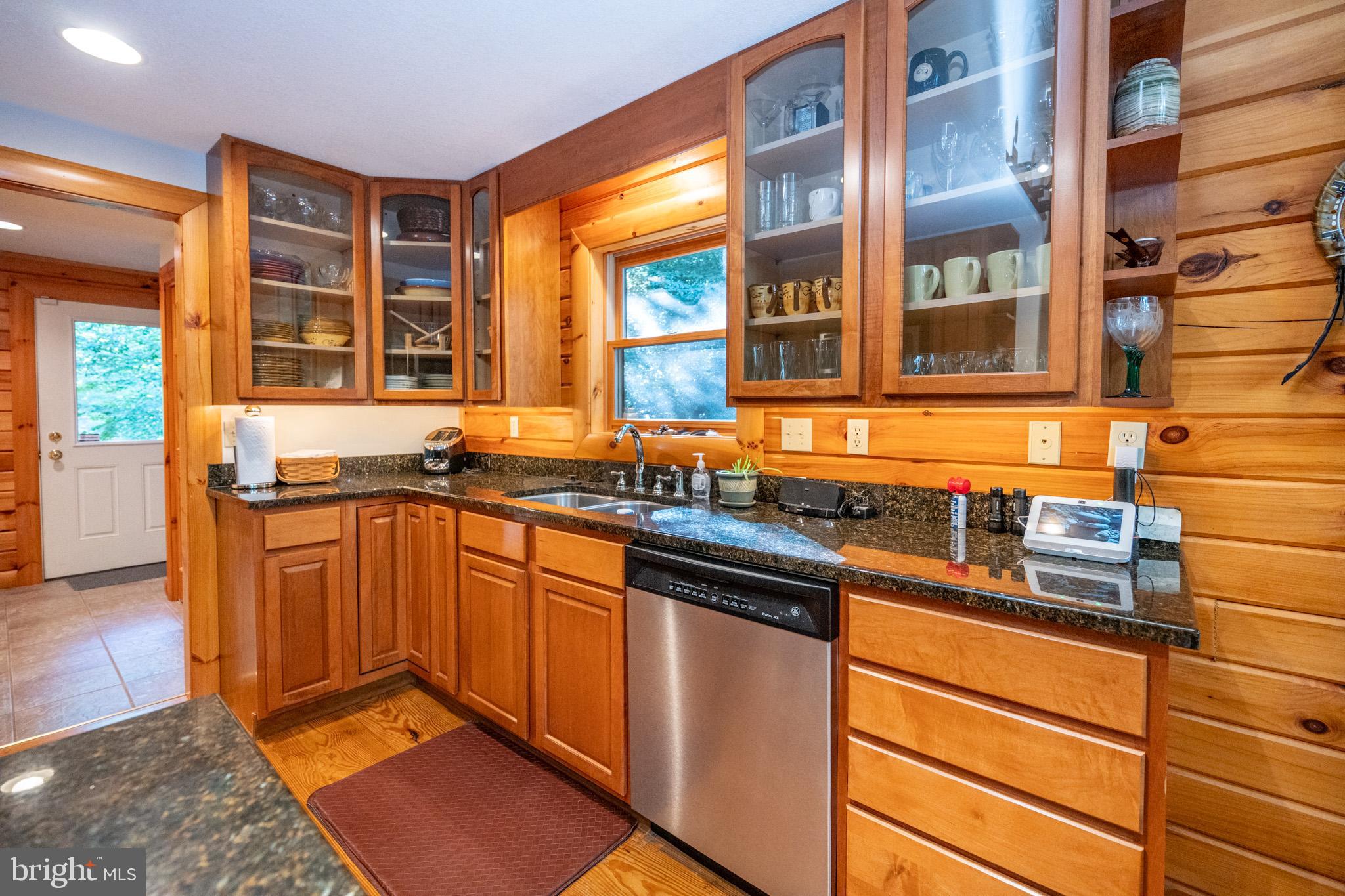 GALLATIN WOODS - Residential