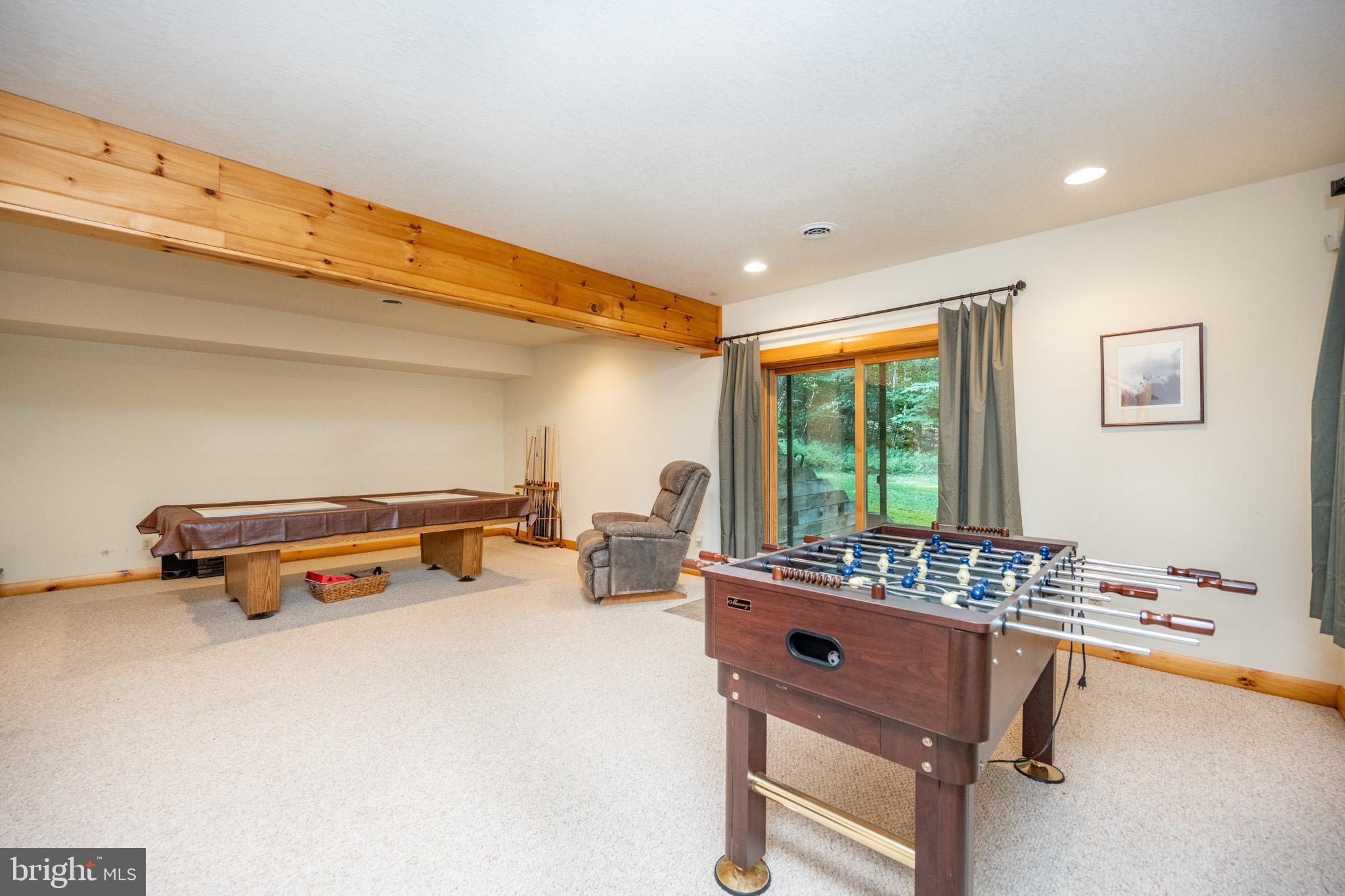 GALLATIN WOODS - Residential