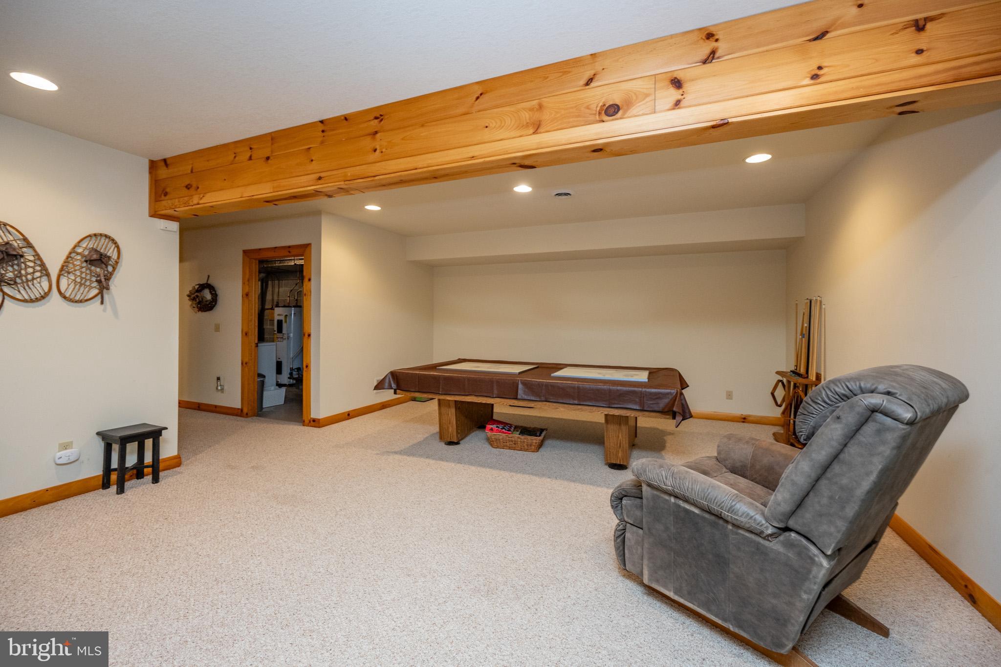 GALLATIN WOODS - Residential