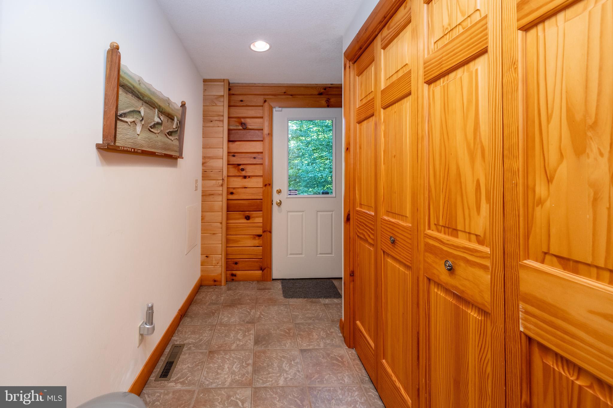 GALLATIN WOODS - Residential