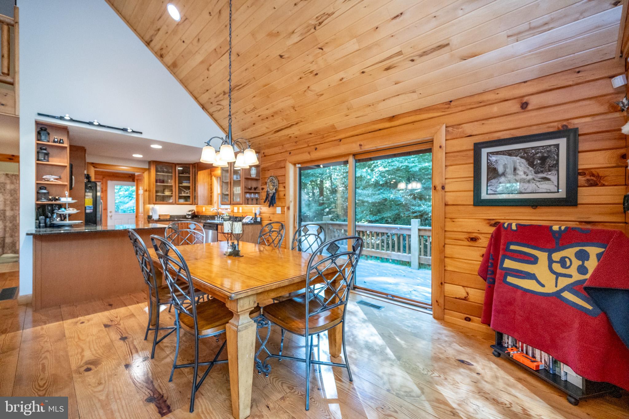 GALLATIN WOODS - Residential