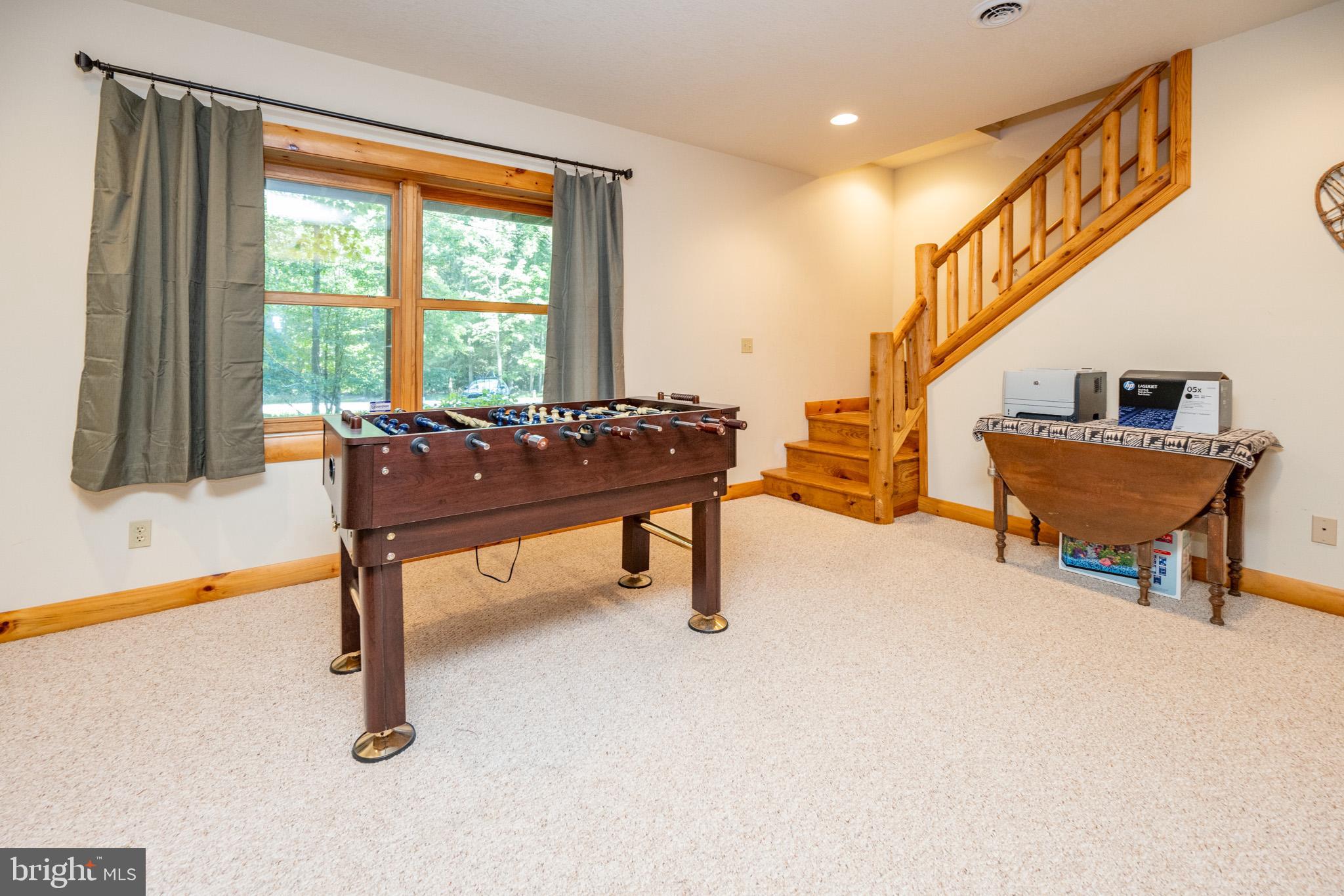 GALLATIN WOODS - Residential