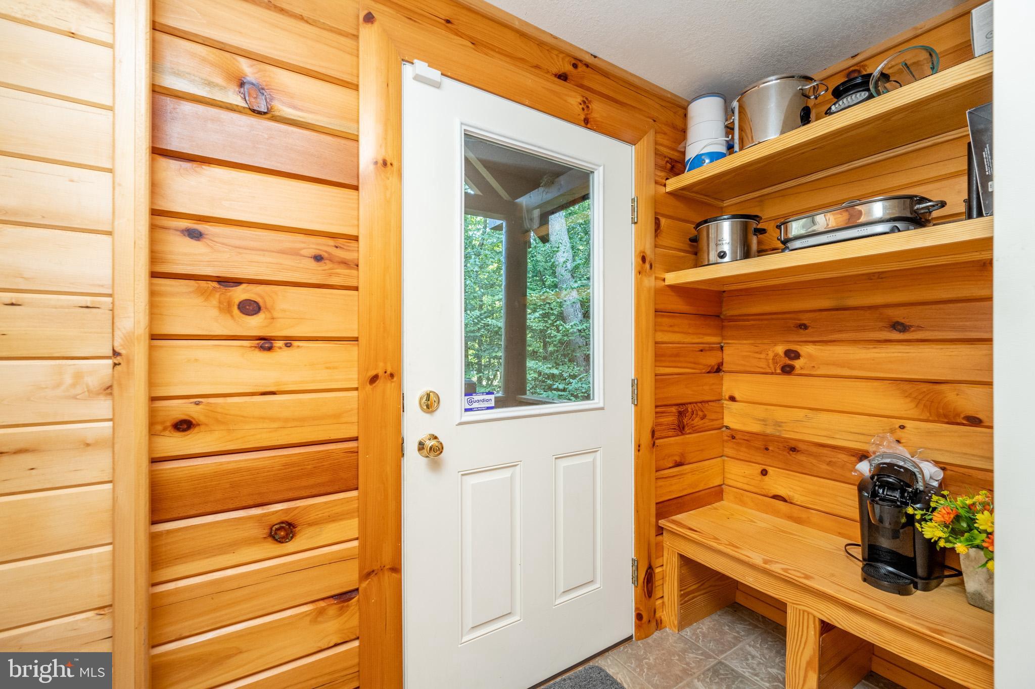 GALLATIN WOODS - Residential