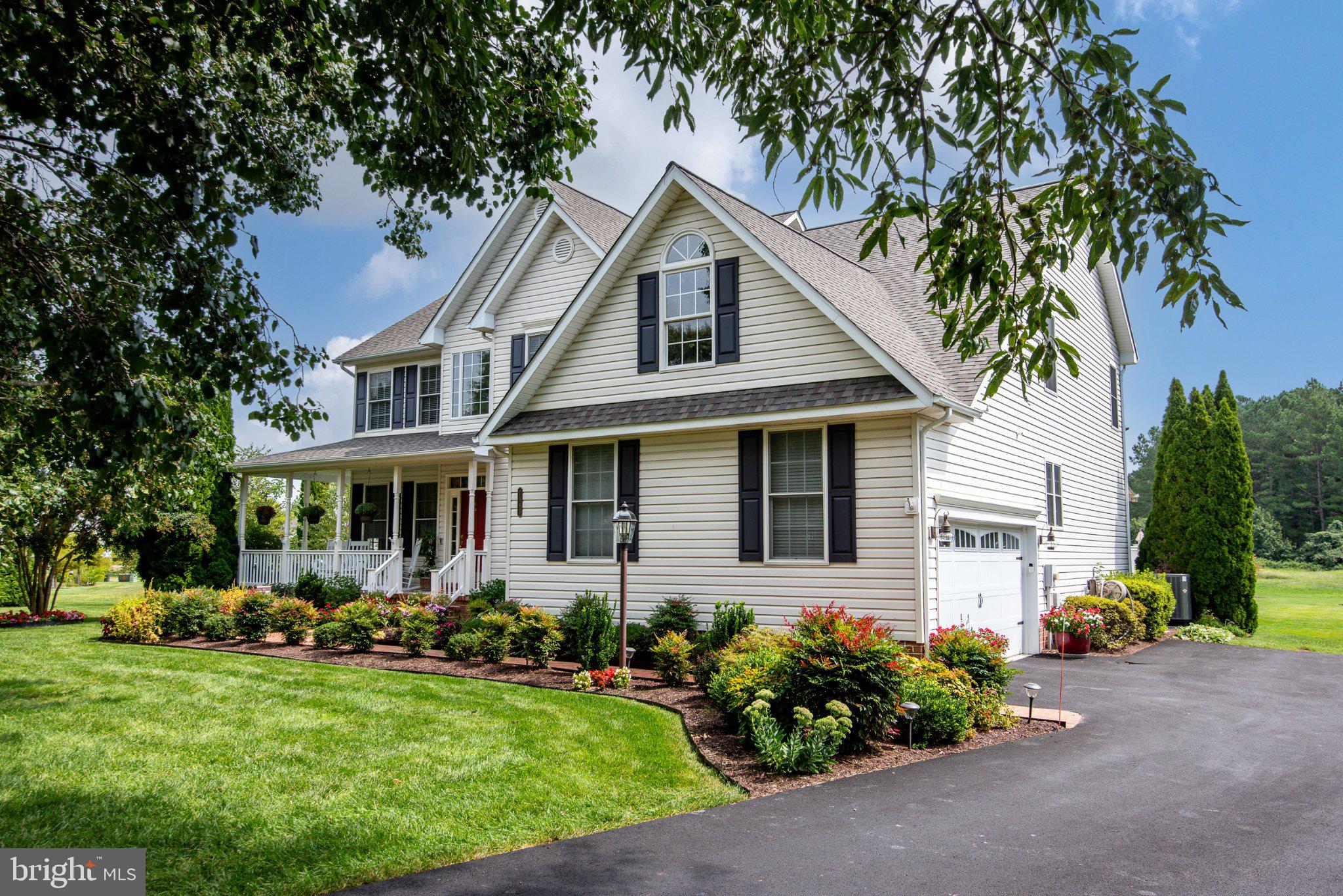 7583 EASTON CLUB DRIVE