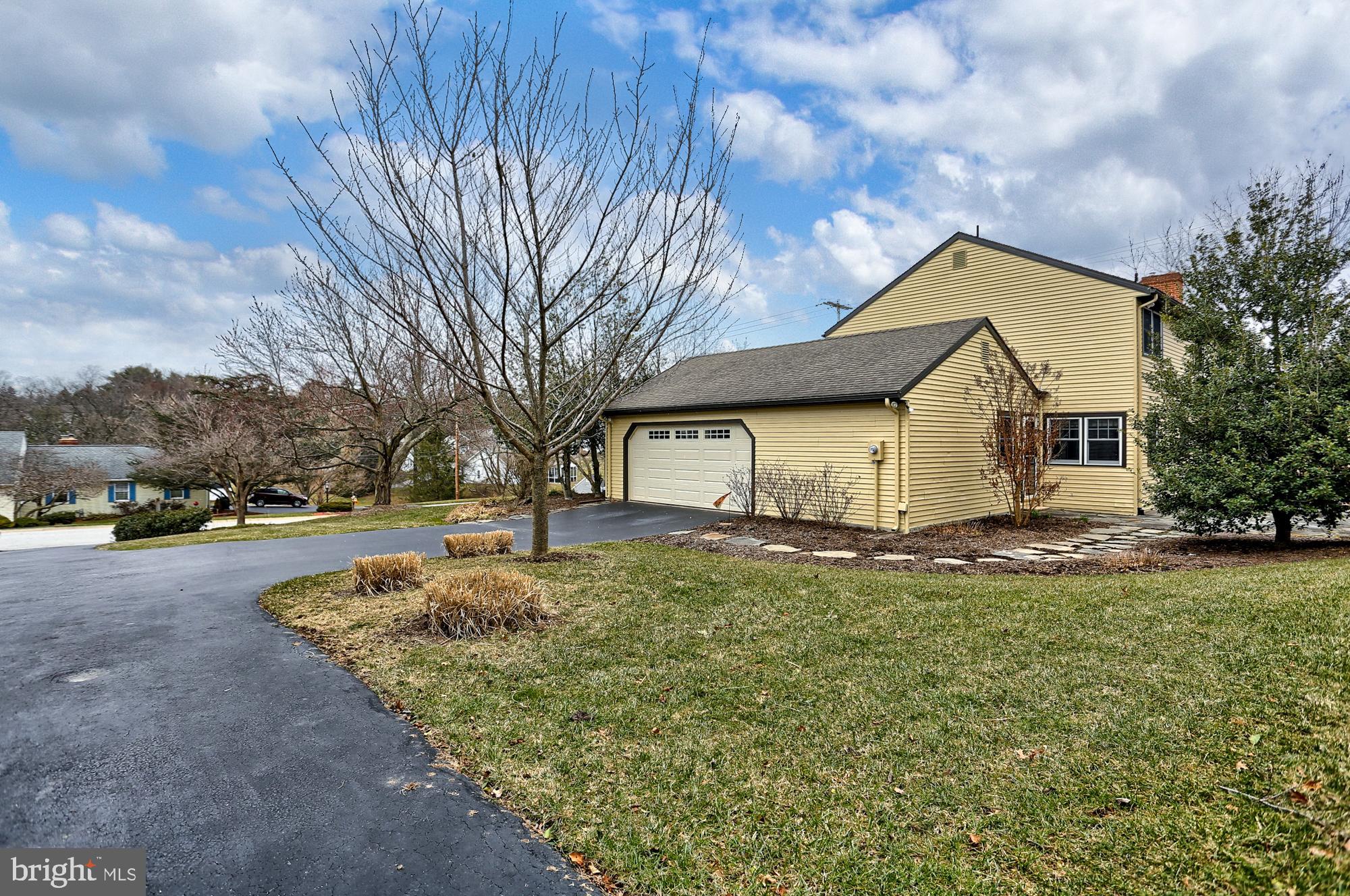 BROOKHILL SOUTH - Residential