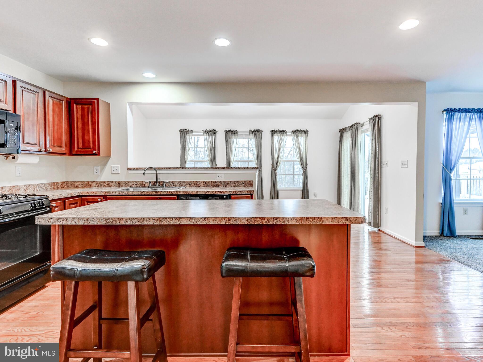 BENTLEY RIDGE - Residential