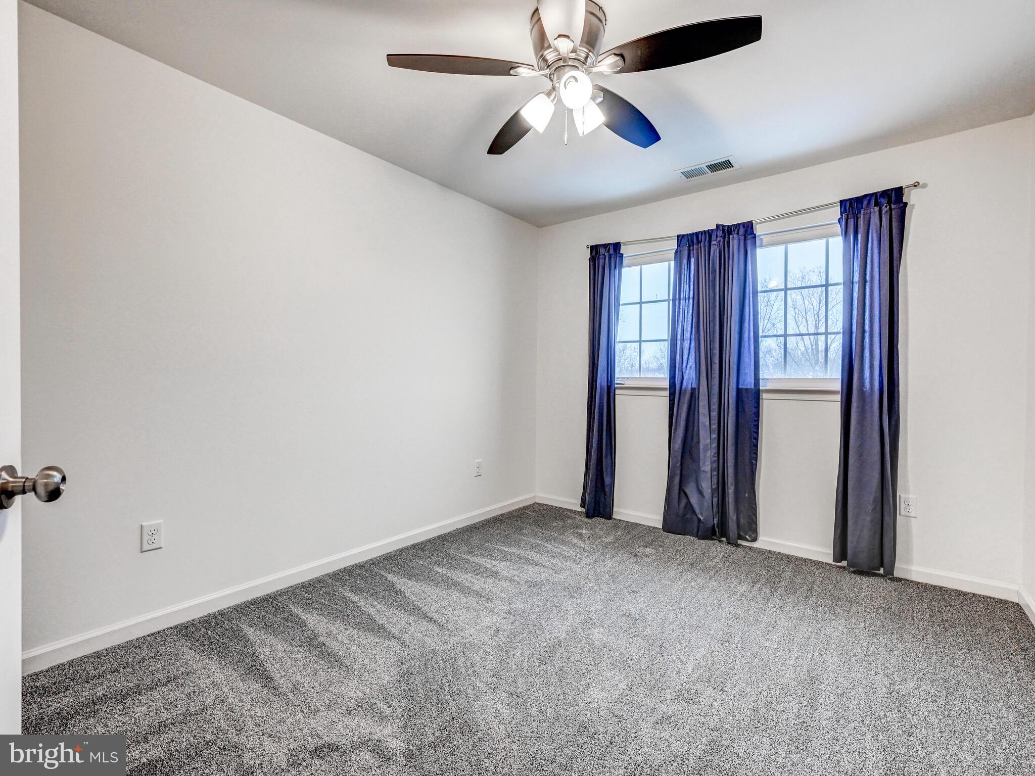 BENTLEY RIDGE - Residential