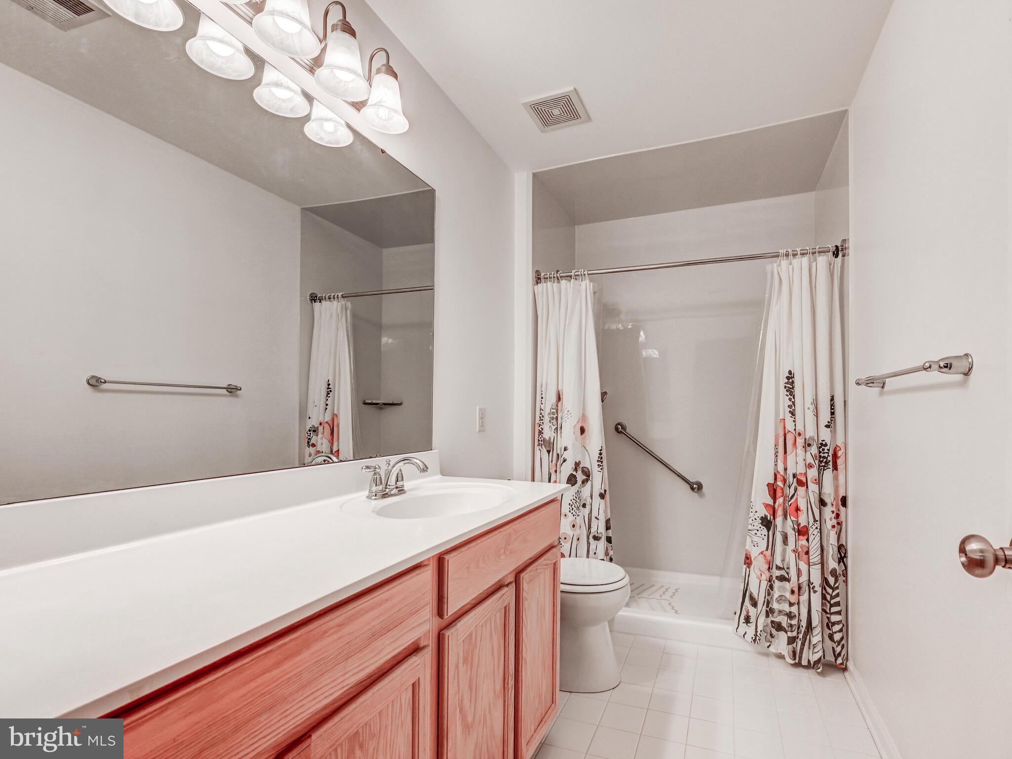 BENTLEY RIDGE - Residential