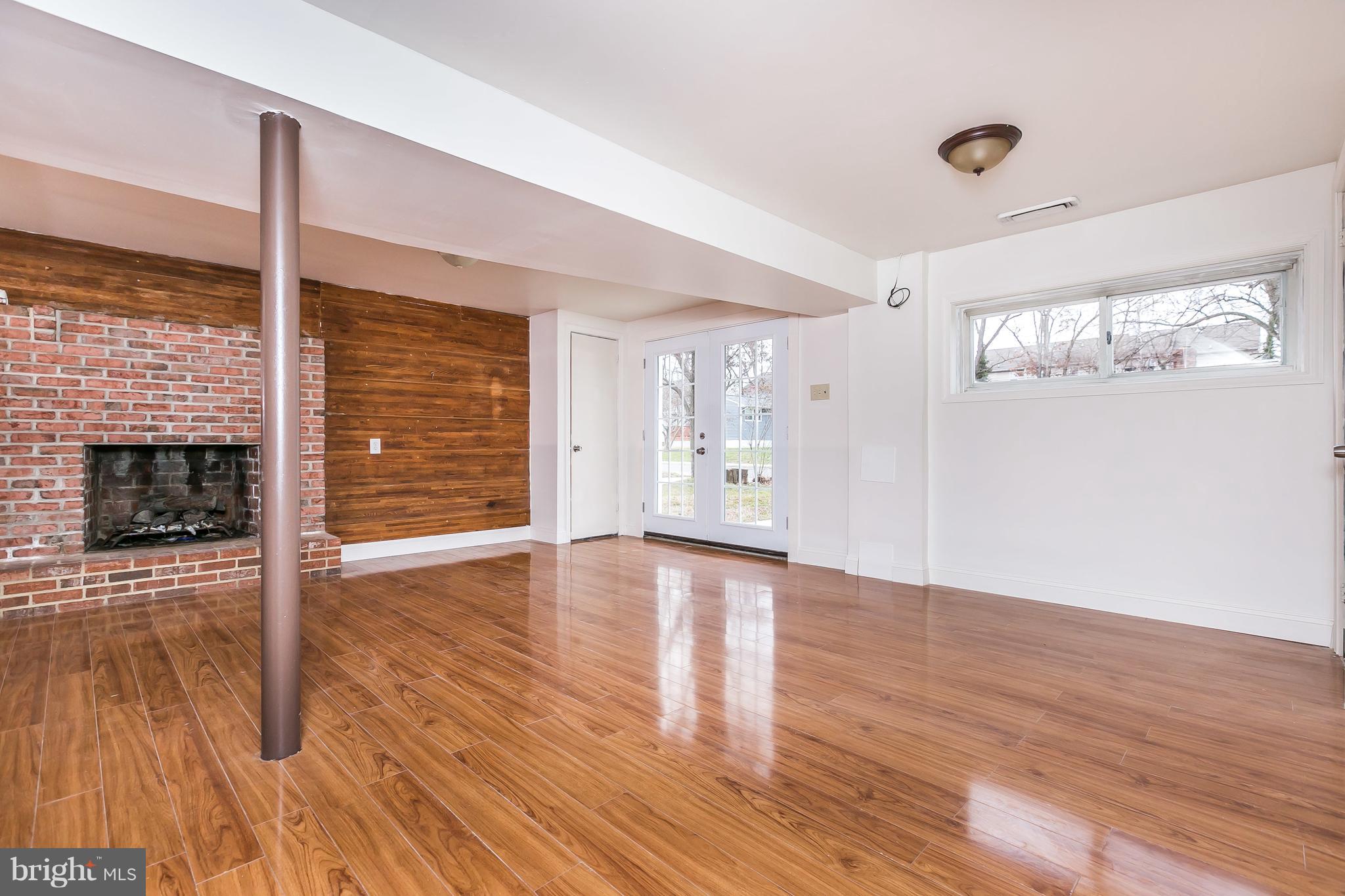 MUNROE GARDENS - Residential