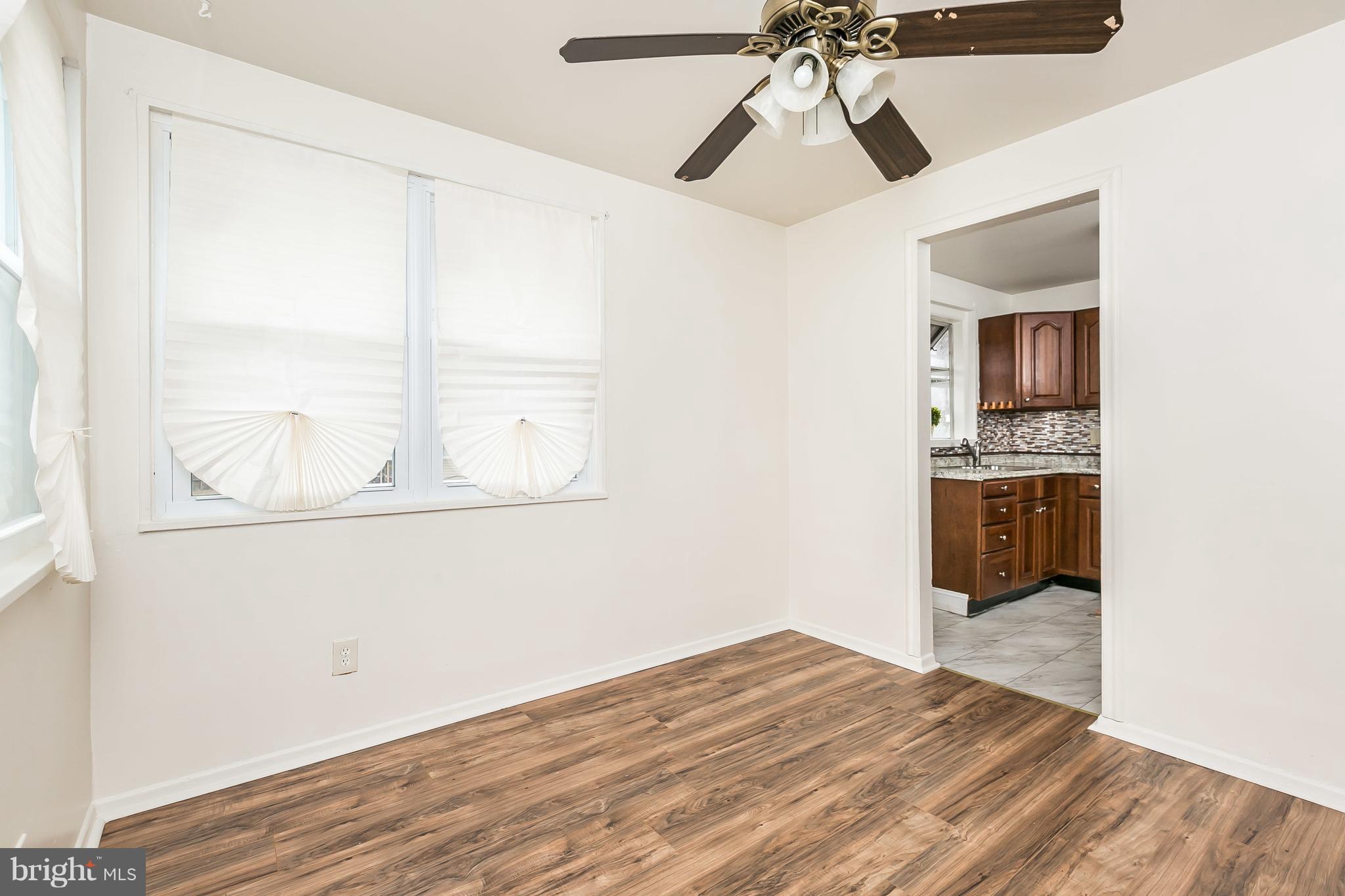 MUNROE GARDENS - Residential