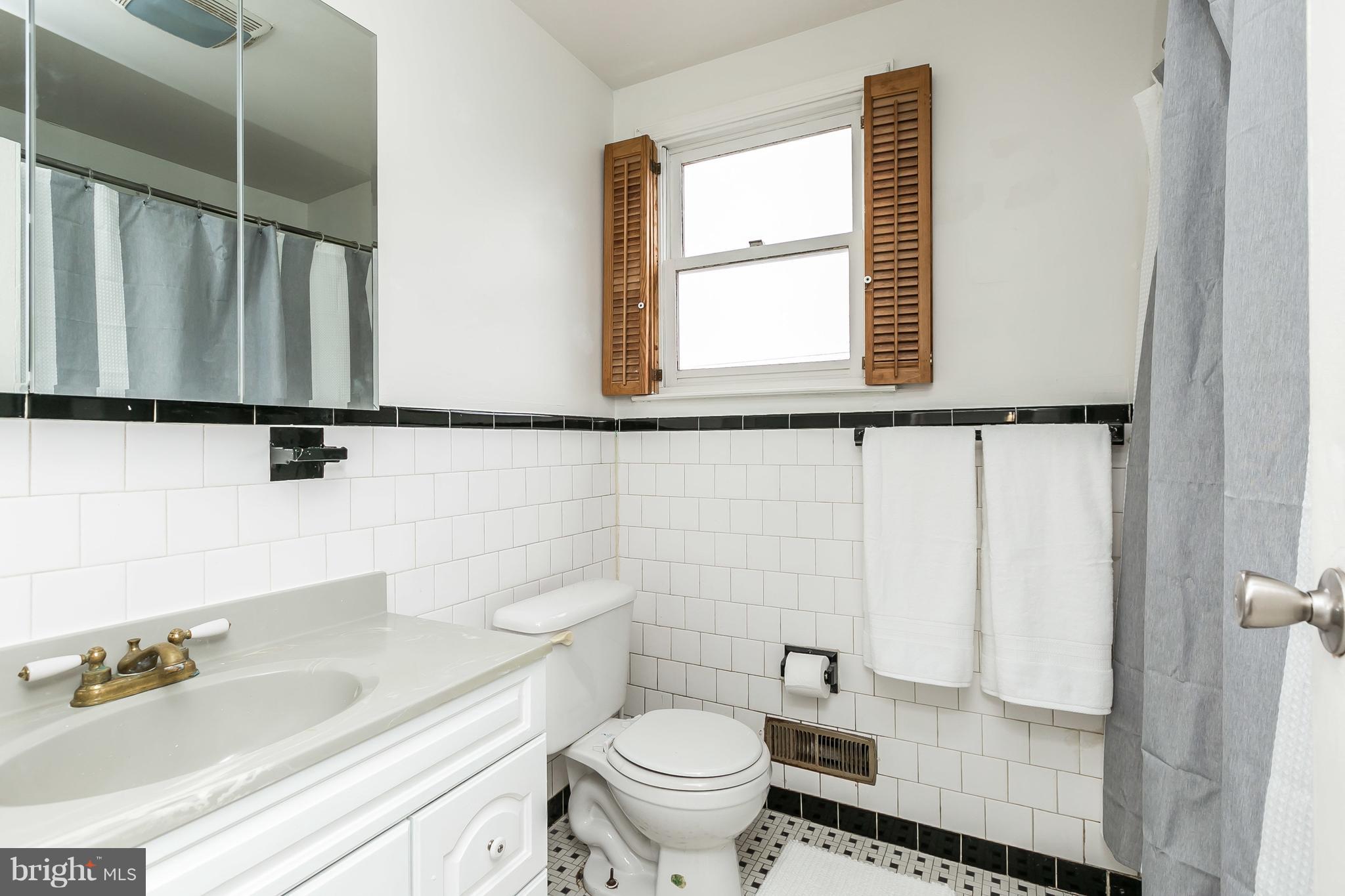 MUNROE GARDENS - Residential