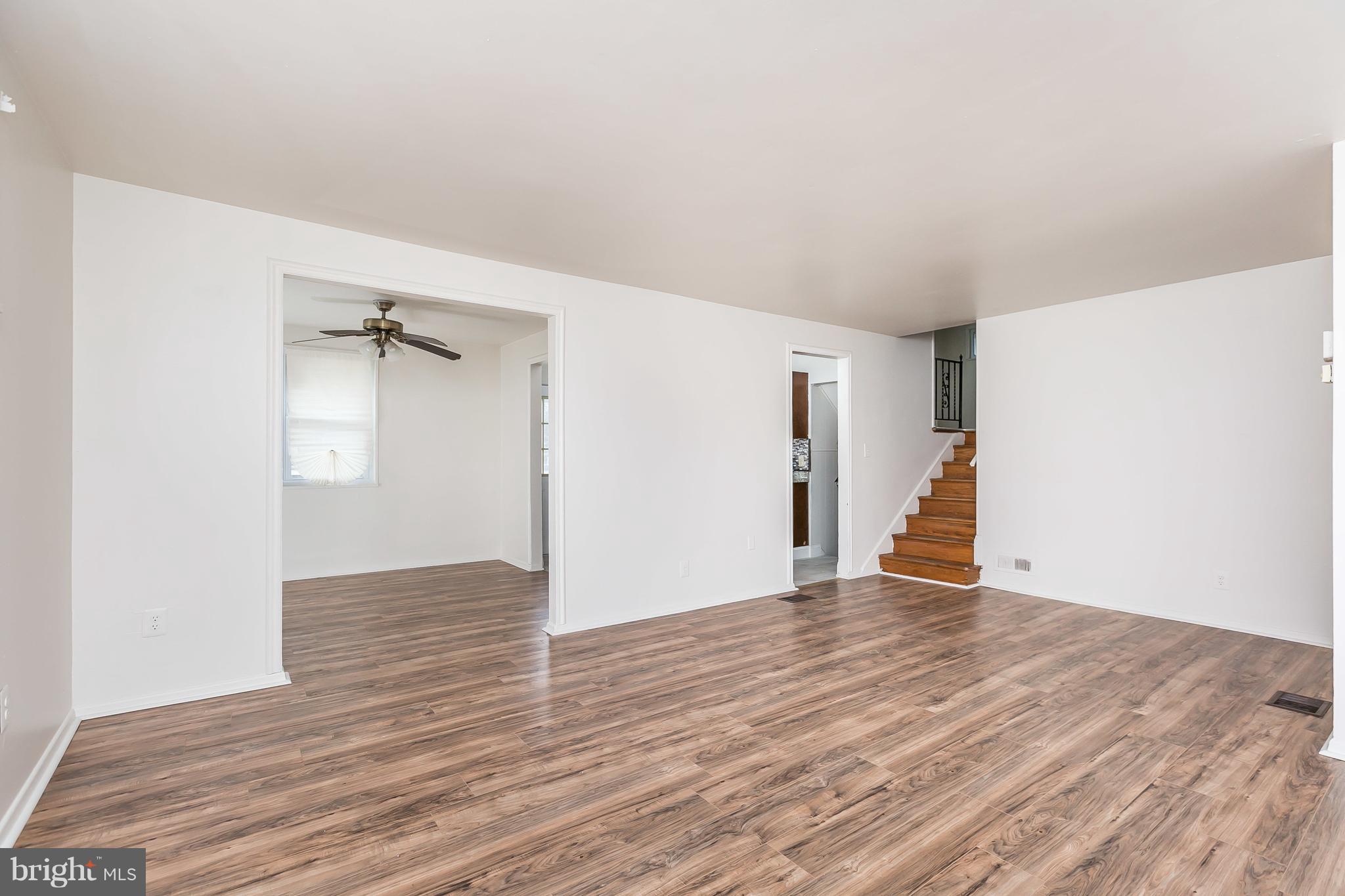 MUNROE GARDENS - Residential