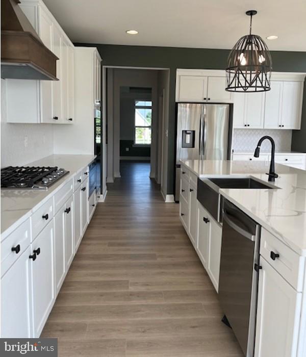 GRAYWOOD SPRINGS - Residential