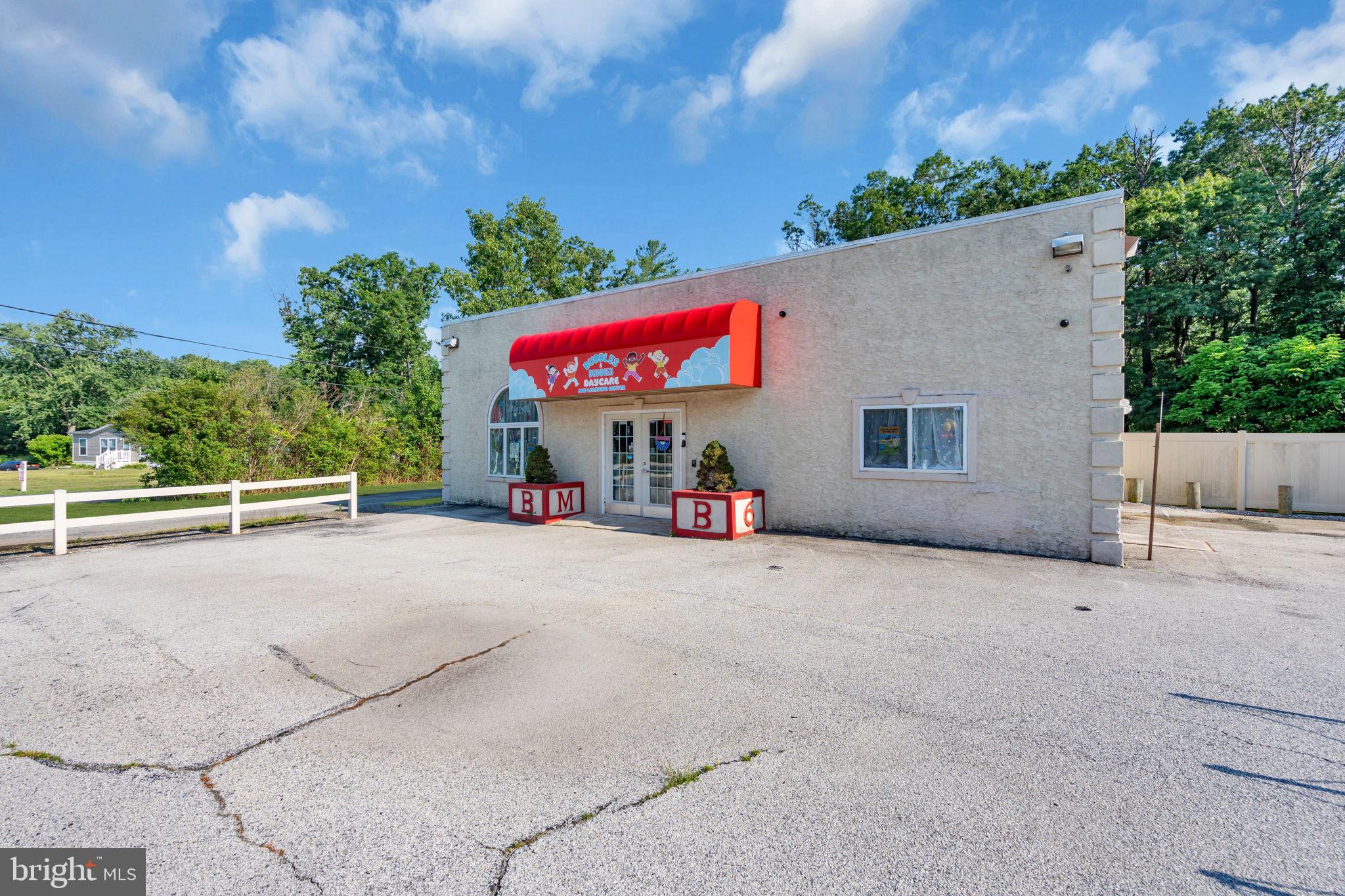 219 HARDING HIGHWAY