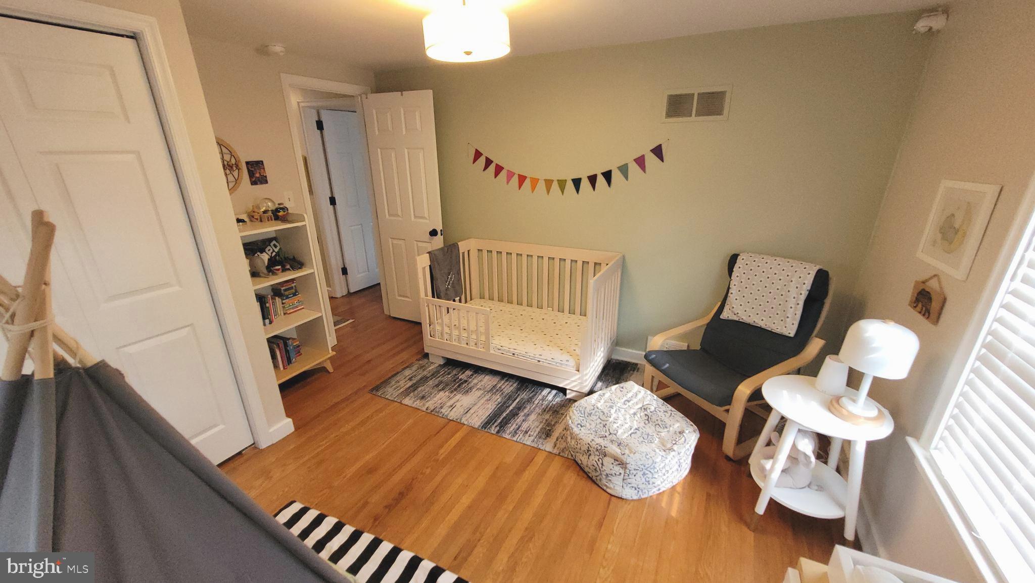 FOX CHASE MANOR - Residential