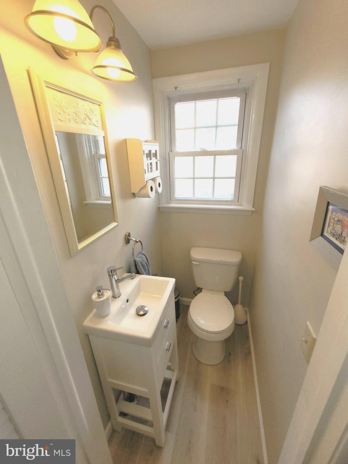 FOX CHASE MANOR - Residential