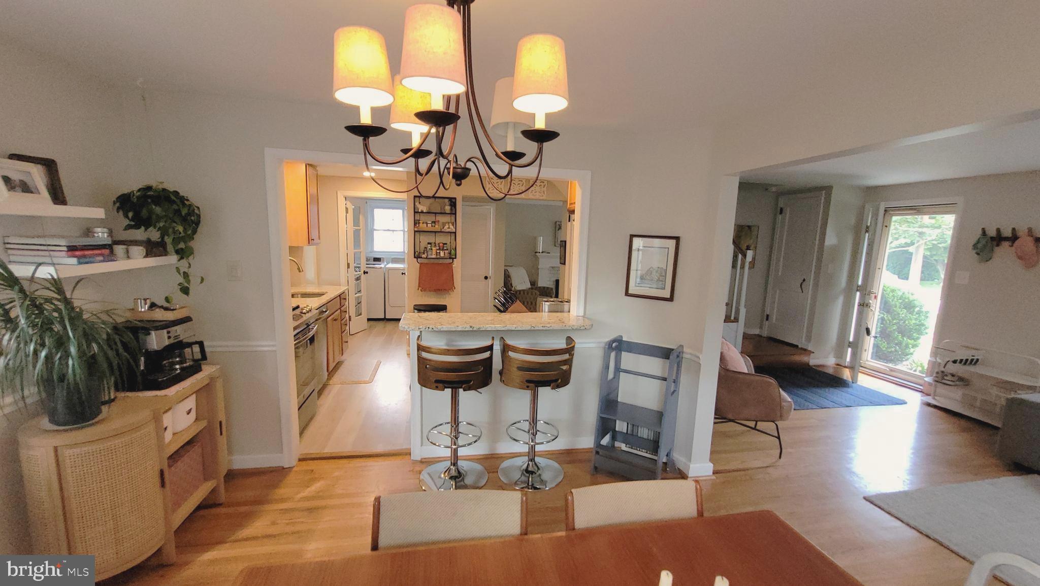 FOX CHASE MANOR - Residential