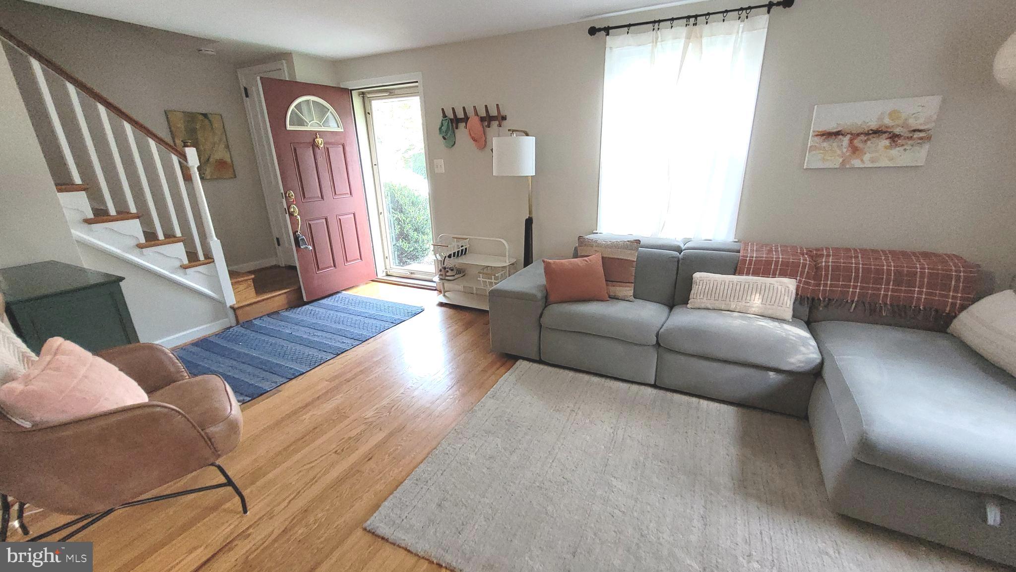 FOX CHASE MANOR - Residential