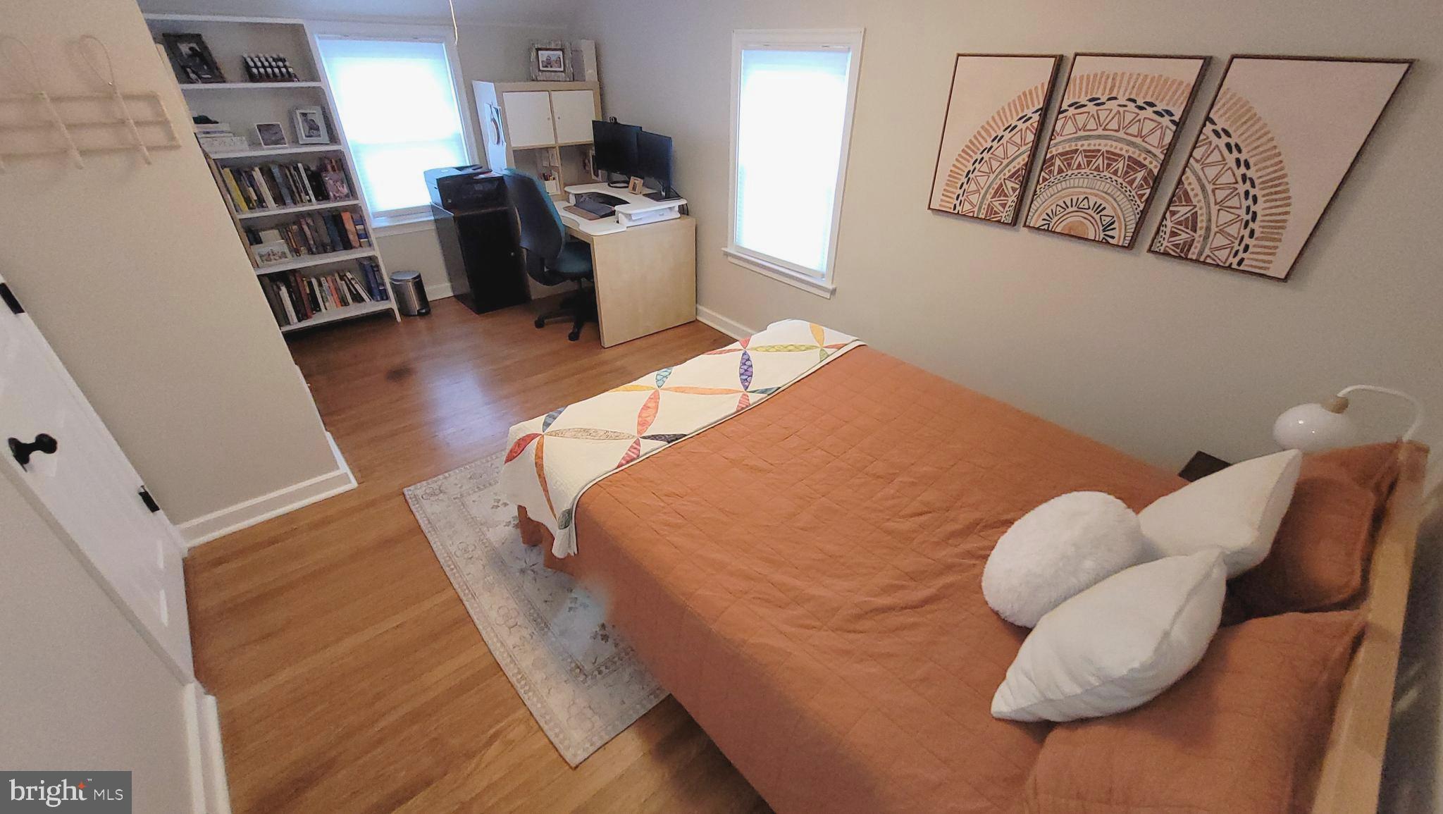 FOX CHASE MANOR - Residential