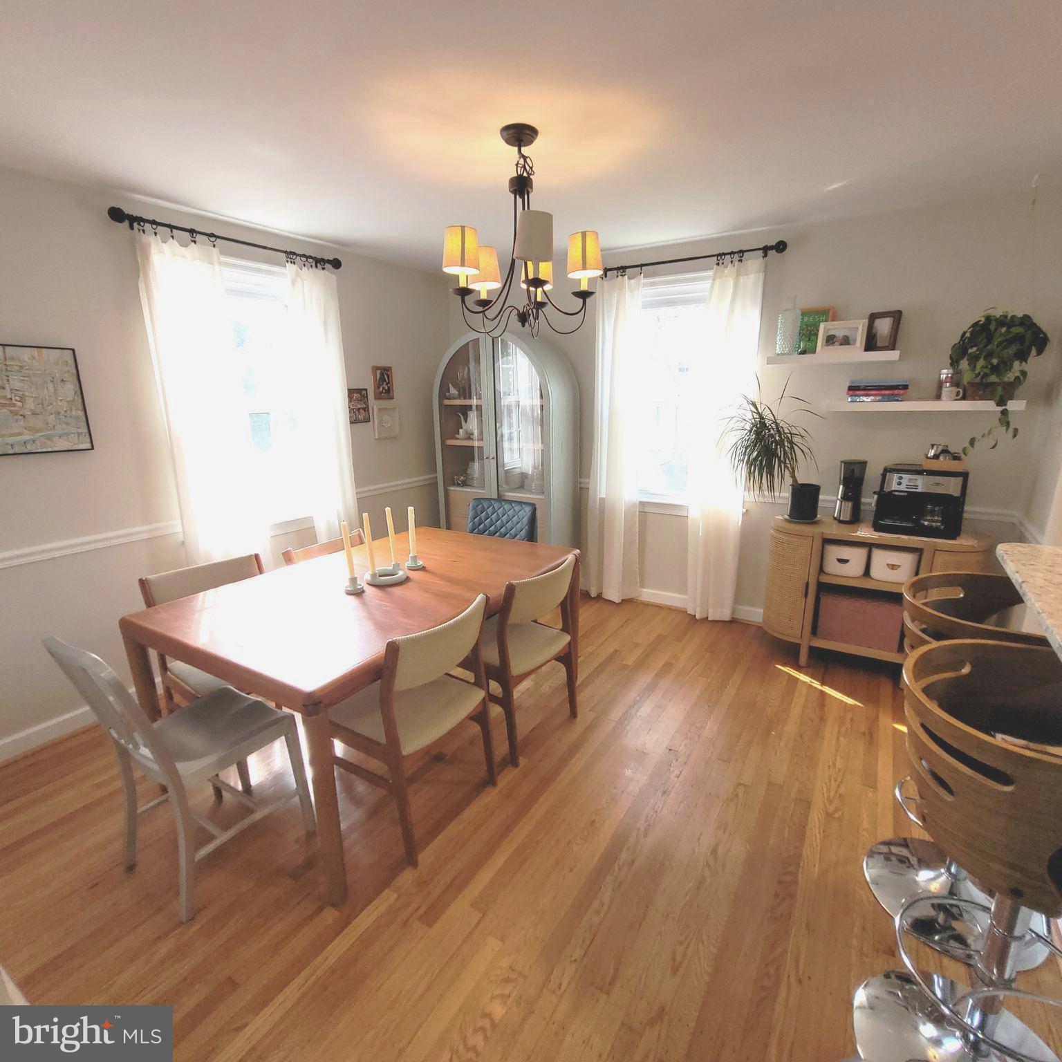 FOX CHASE MANOR - Residential