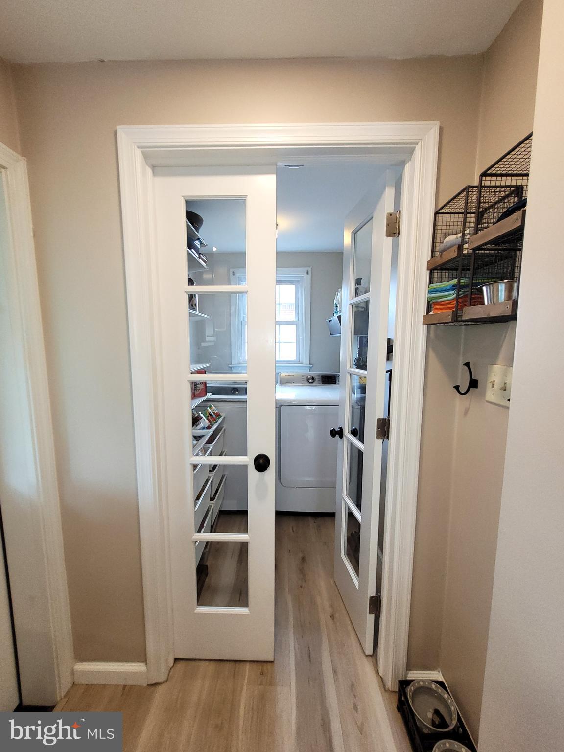 FOX CHASE MANOR - Residential