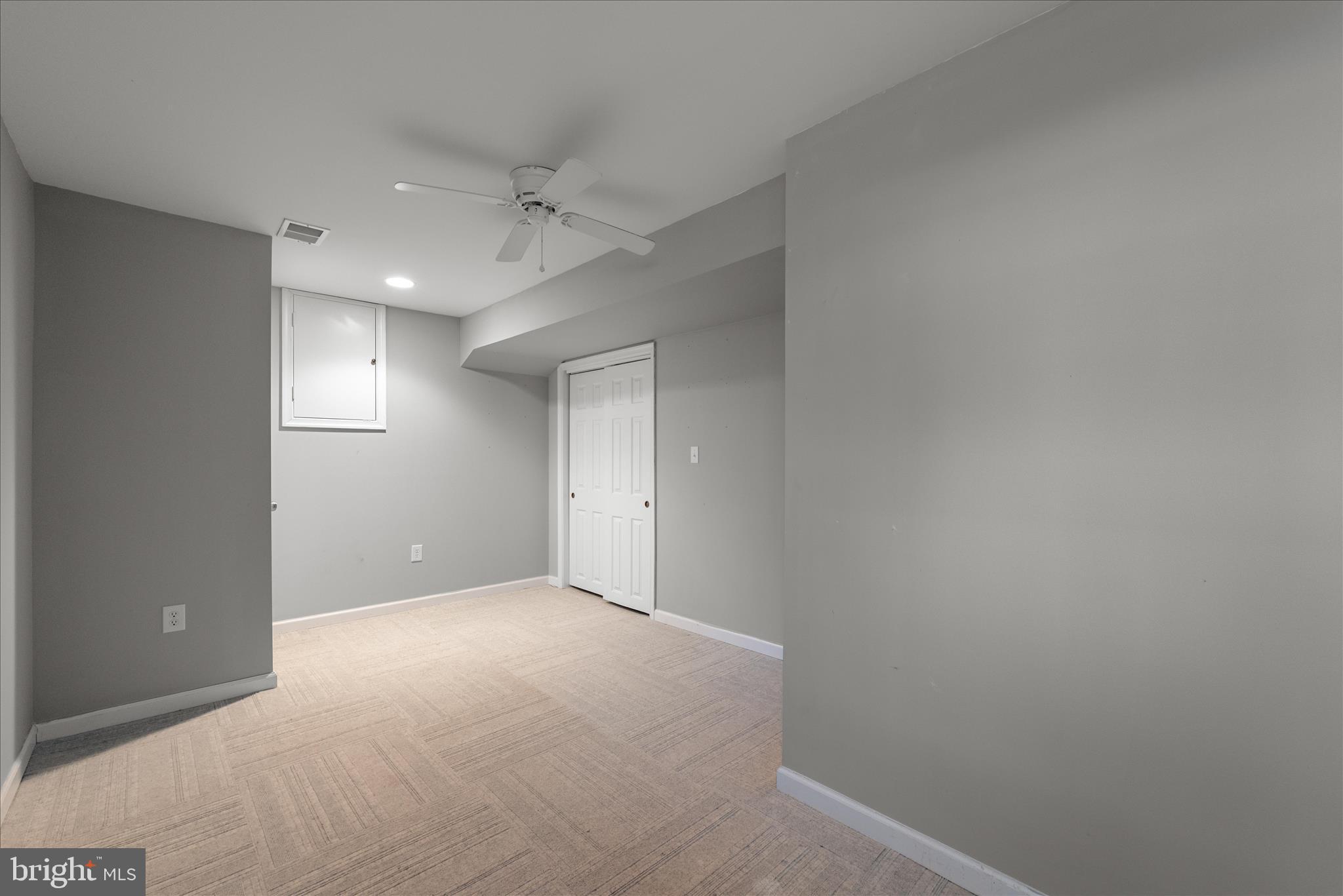 APPLE RIDGE - Residential